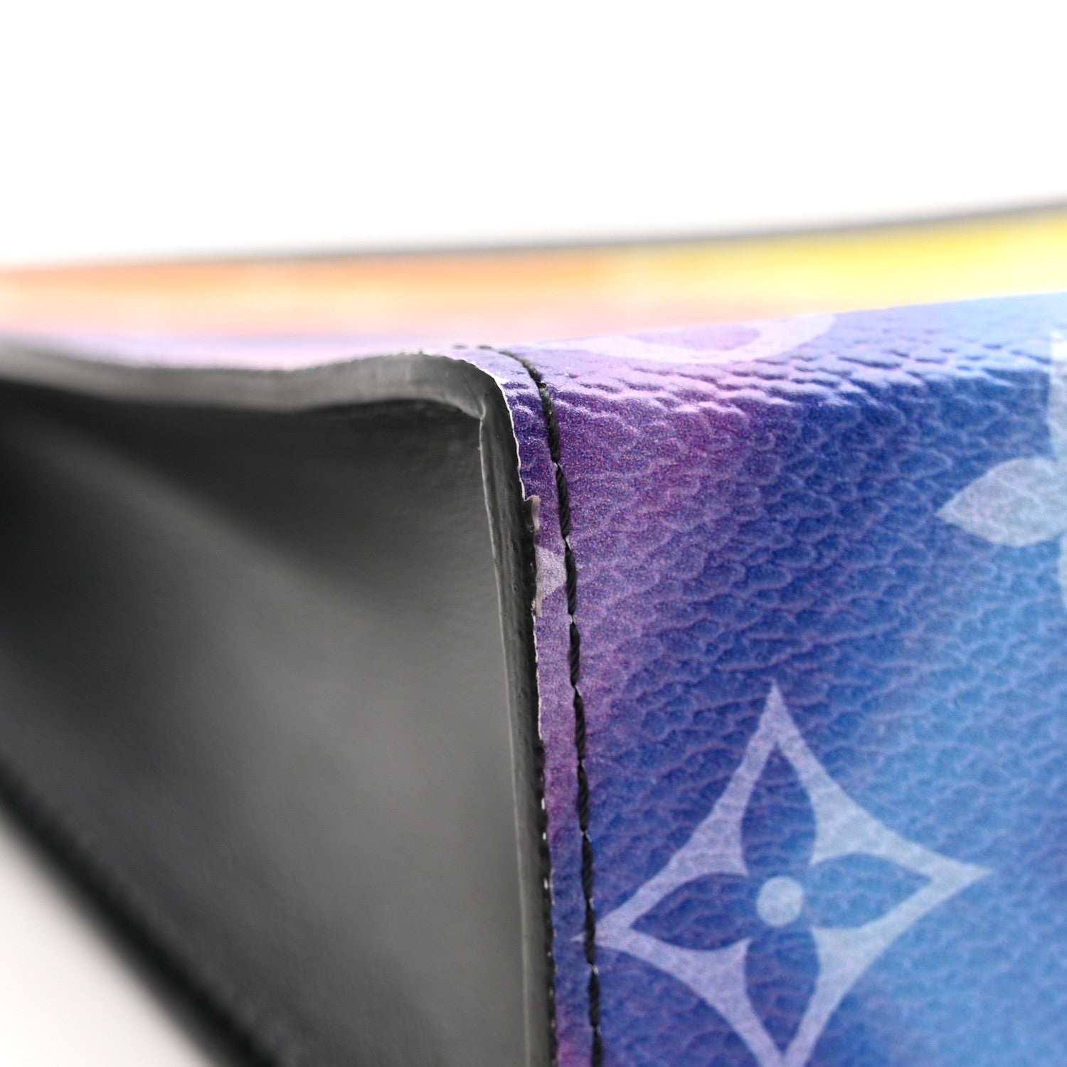 Monogram Sunset Pochette Voyage MM Multicolor