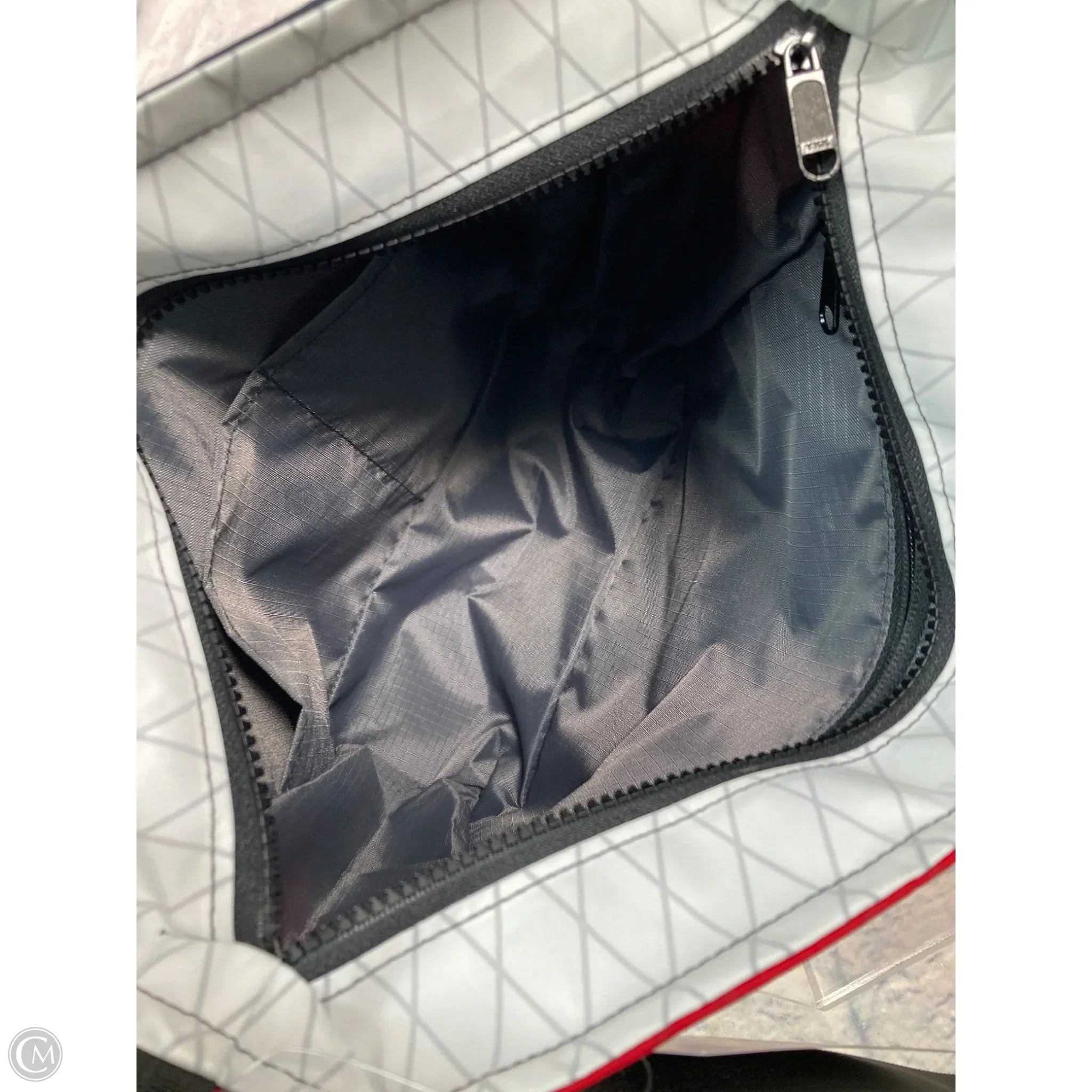 Tote By Clothes Mentor, Size: Large