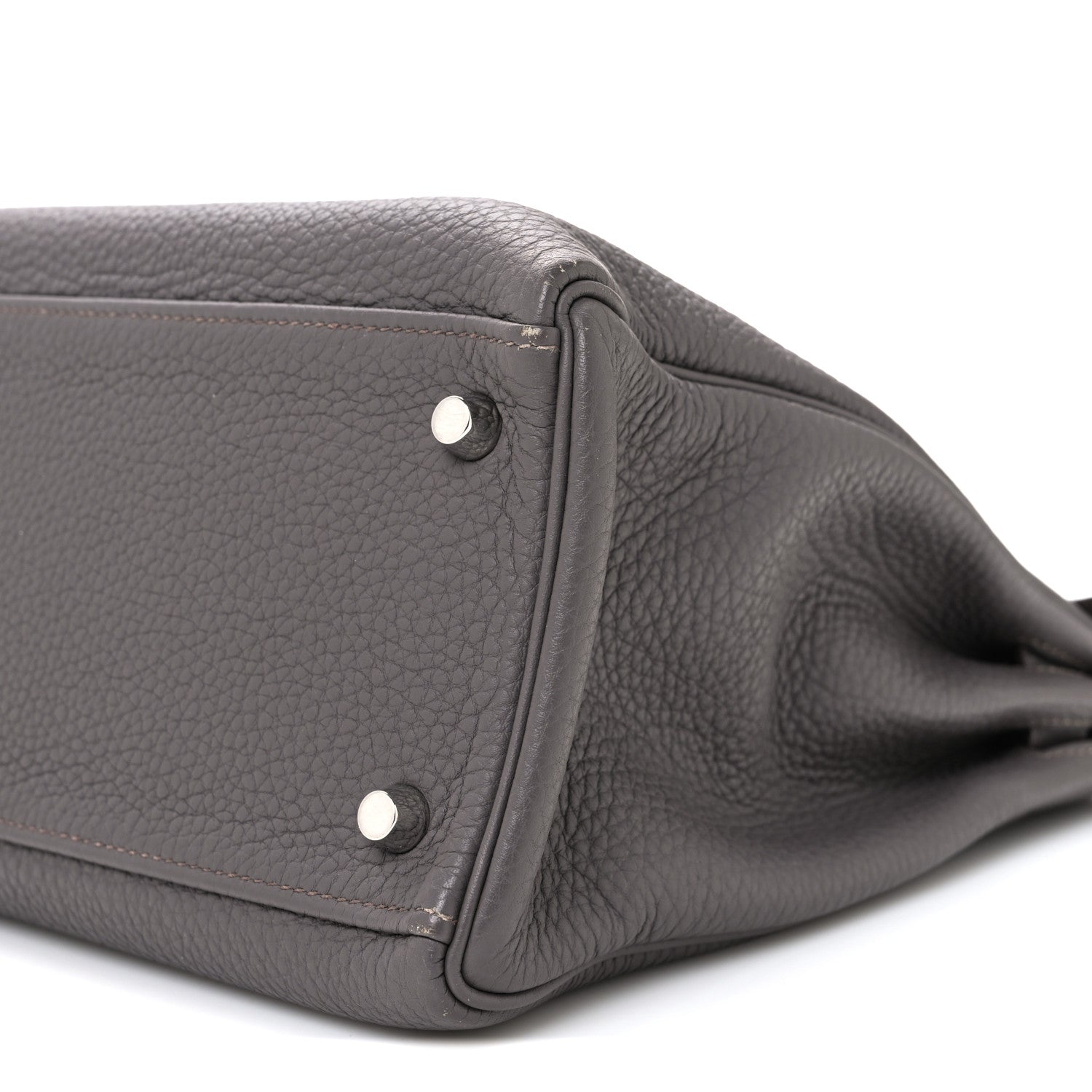 Togo Kelly Retourne 32 Etain