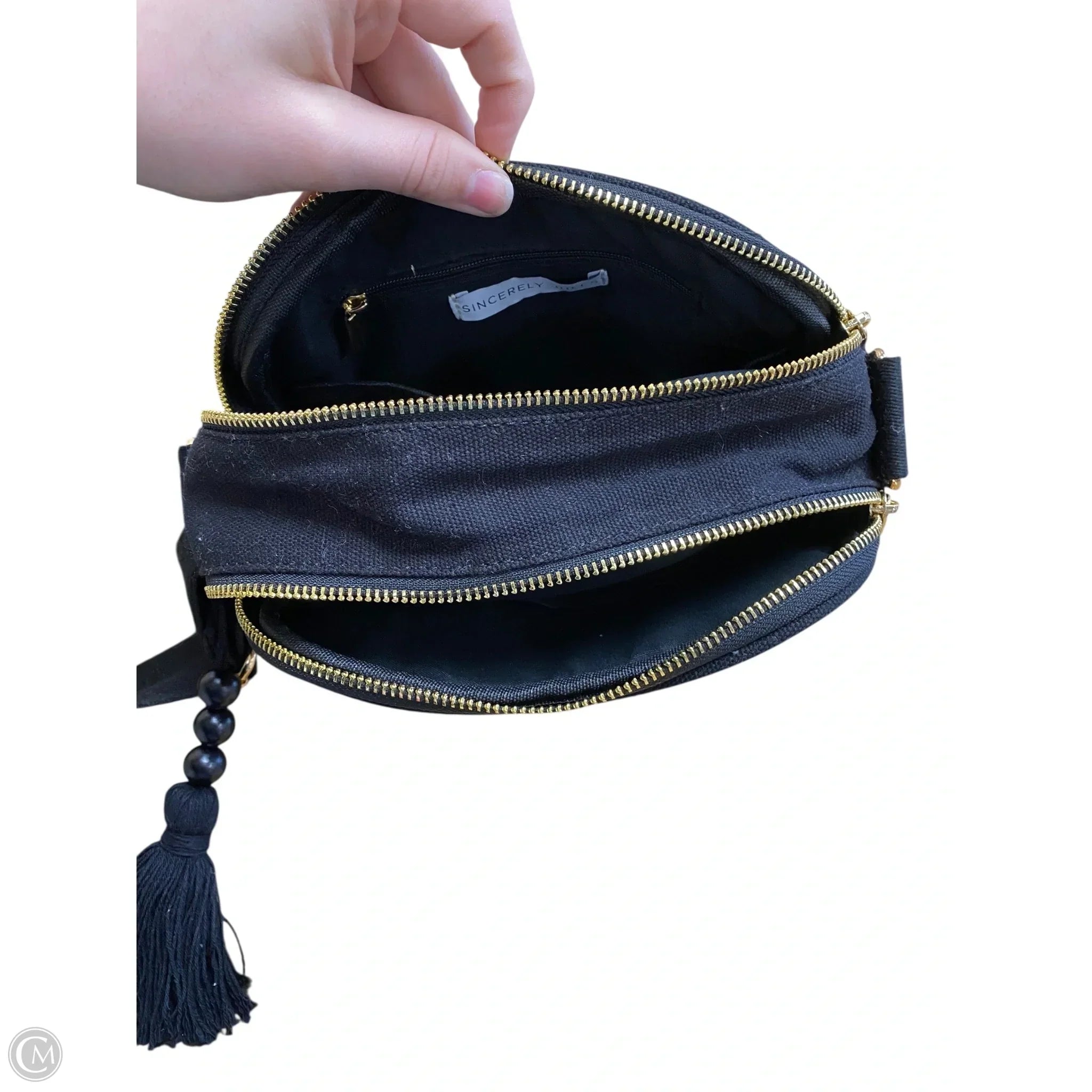 Crossbody By Cme, Size: Medium