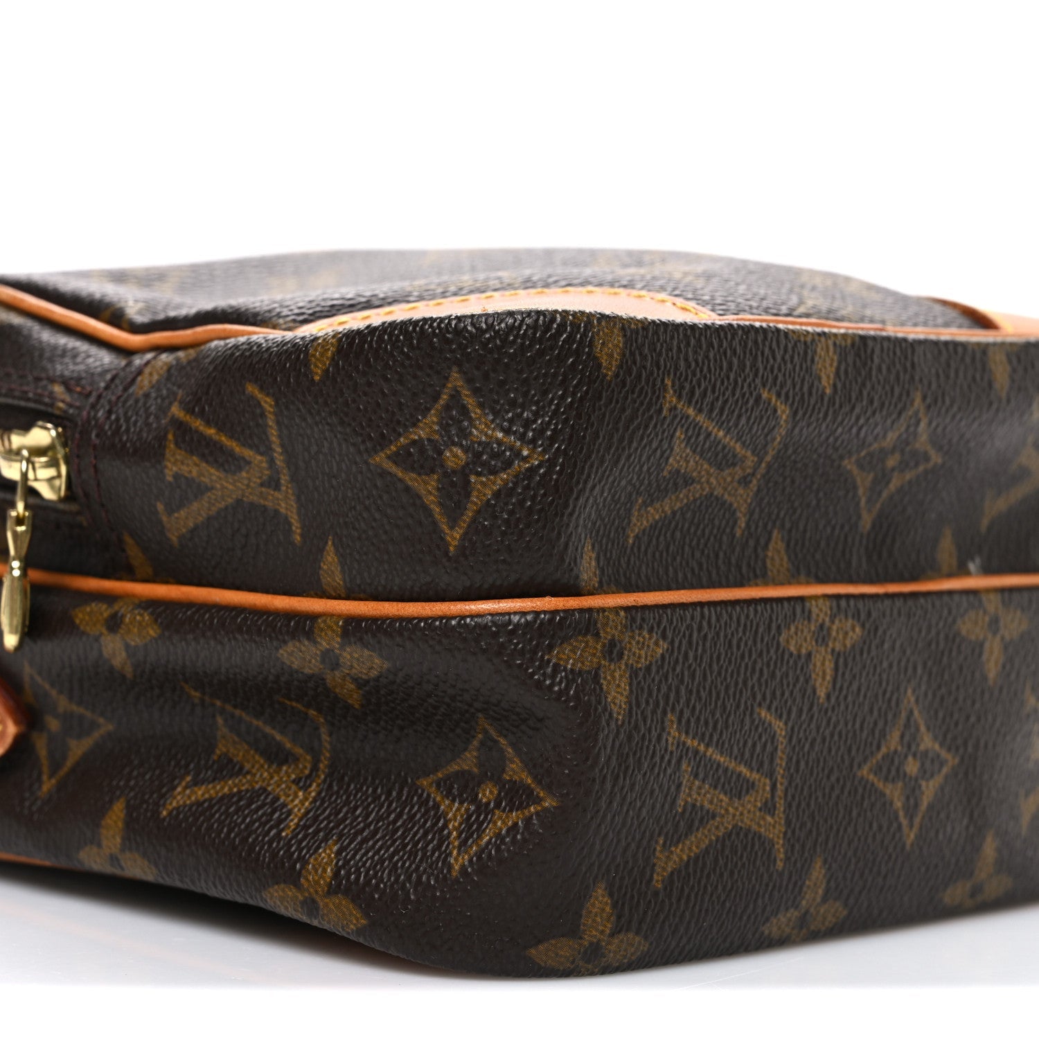 Monogram Amazone