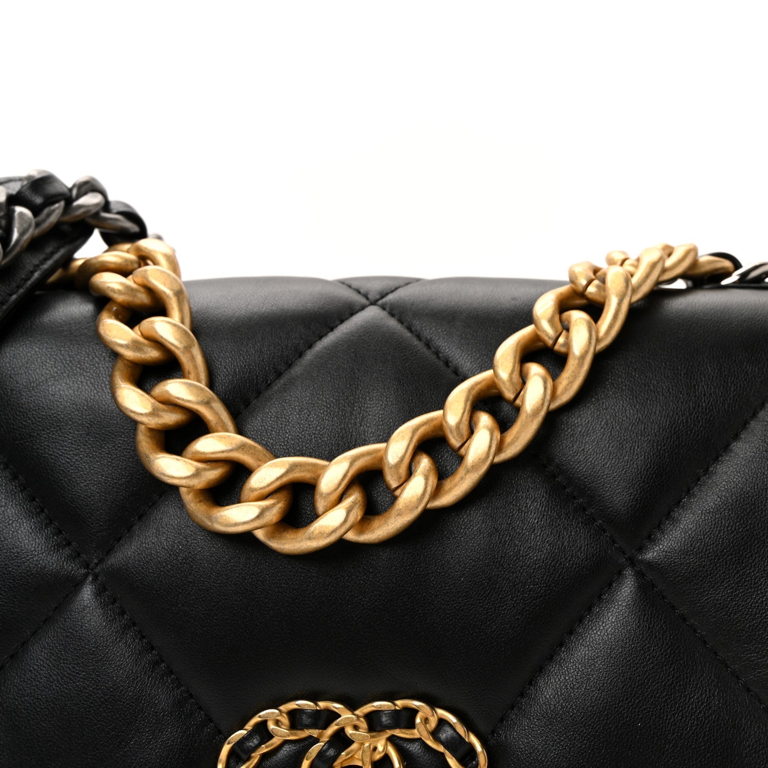 Lambskin Quilted Medium Chanel 19 Flap Black
