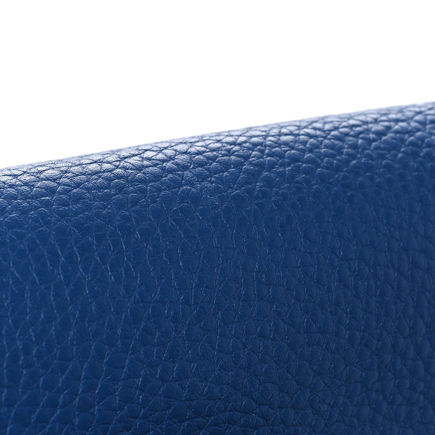 Taurillon Dauphine MM Blue Beige
