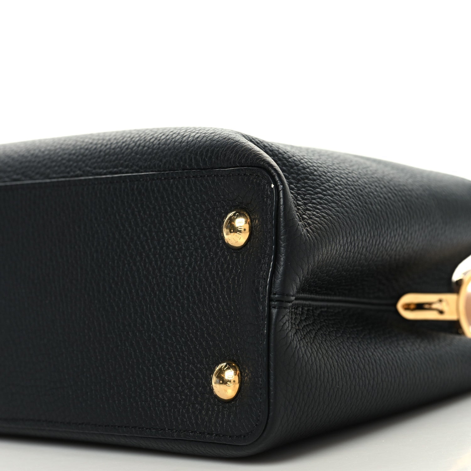 Taurillon Capucines PM Black Arizona