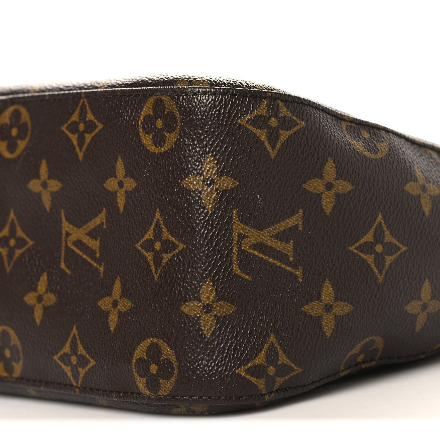 Monogram Looping MM