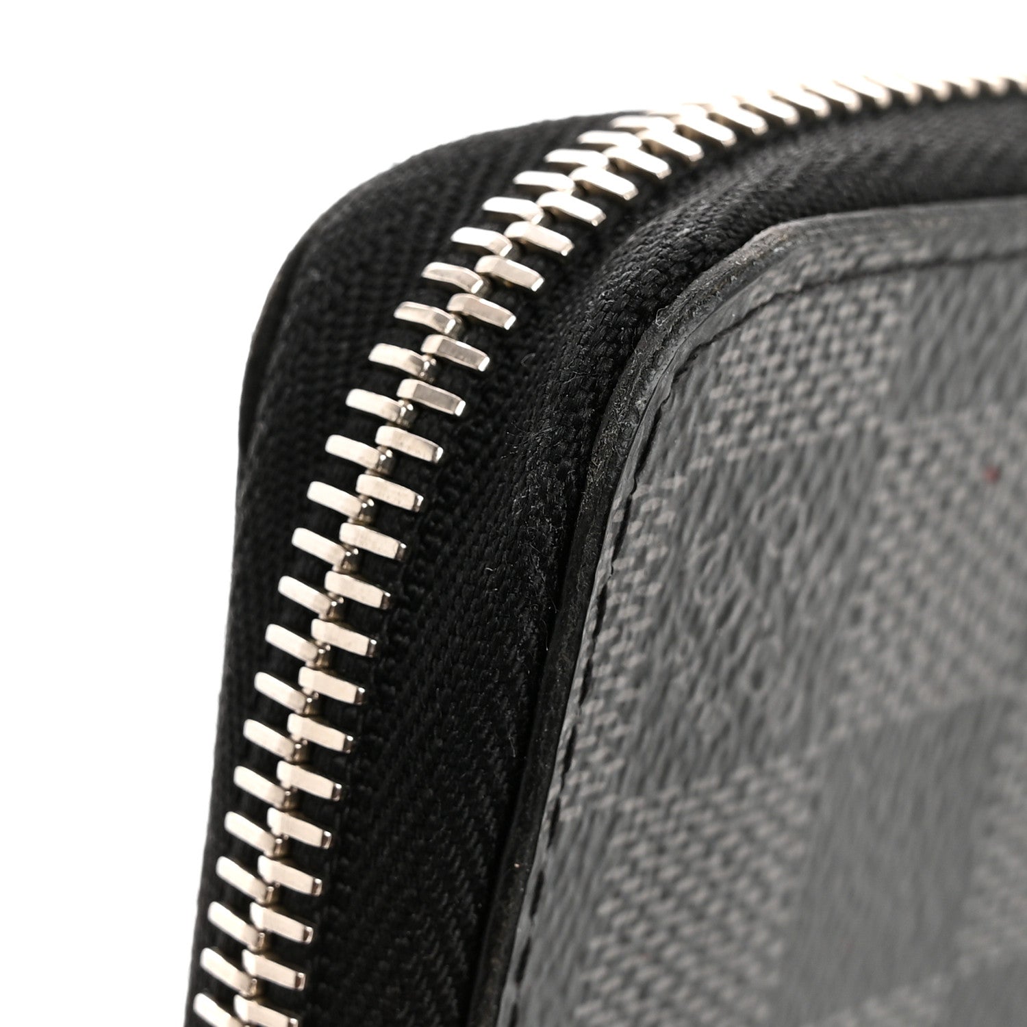 Damier Graphite Zippy Wallet Vertical