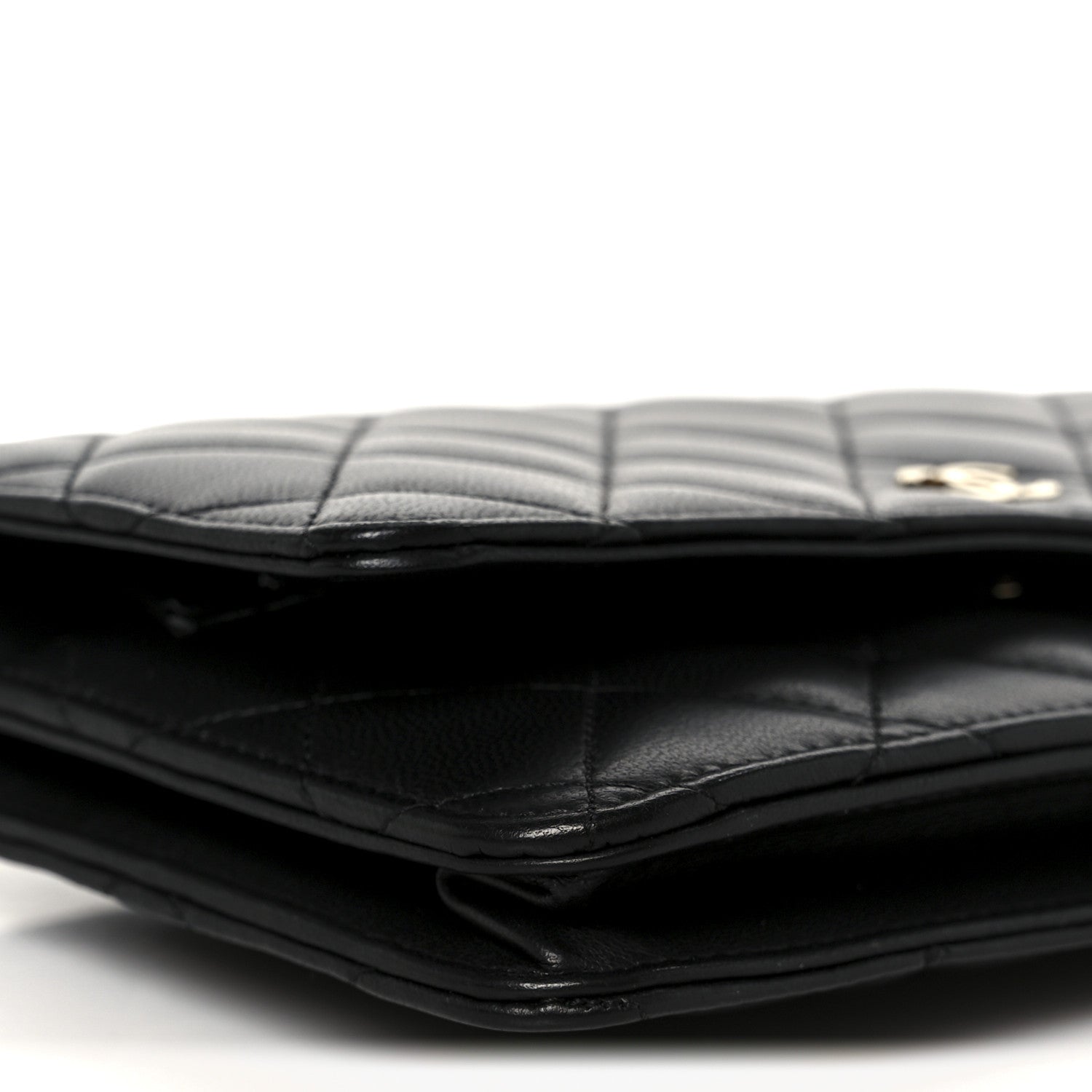Lambskin Quilted Wallet On Chain WOC Black