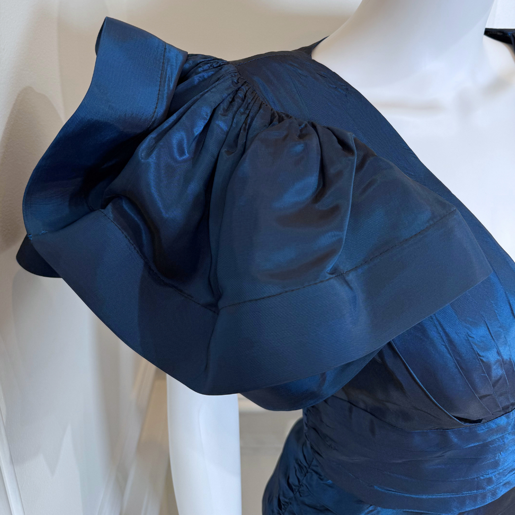 Jacqueline De Ribes Navy Pleated Silk Ruffle Sleeve Dress, 4 (1983-1986) (Vintage) (RARE)