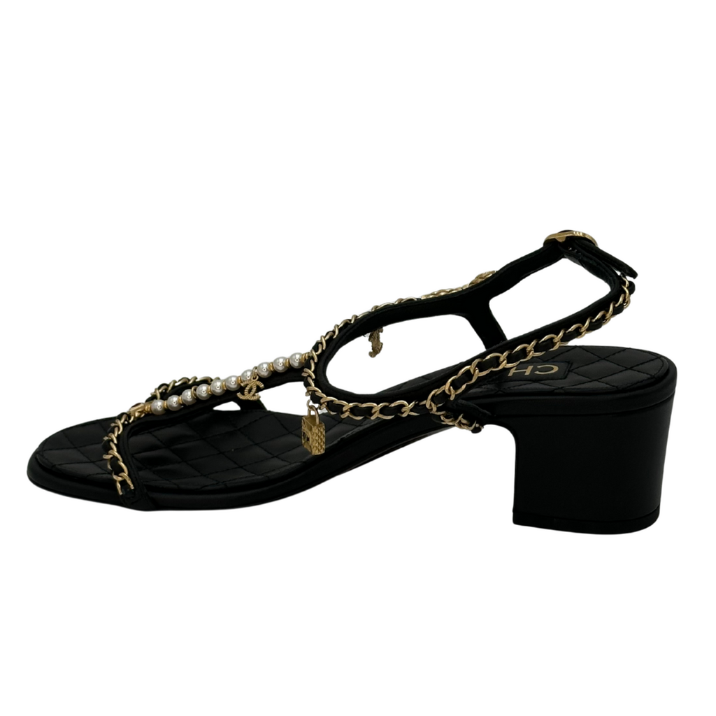 Black Block Chain Charm Heels (39) (NEW)