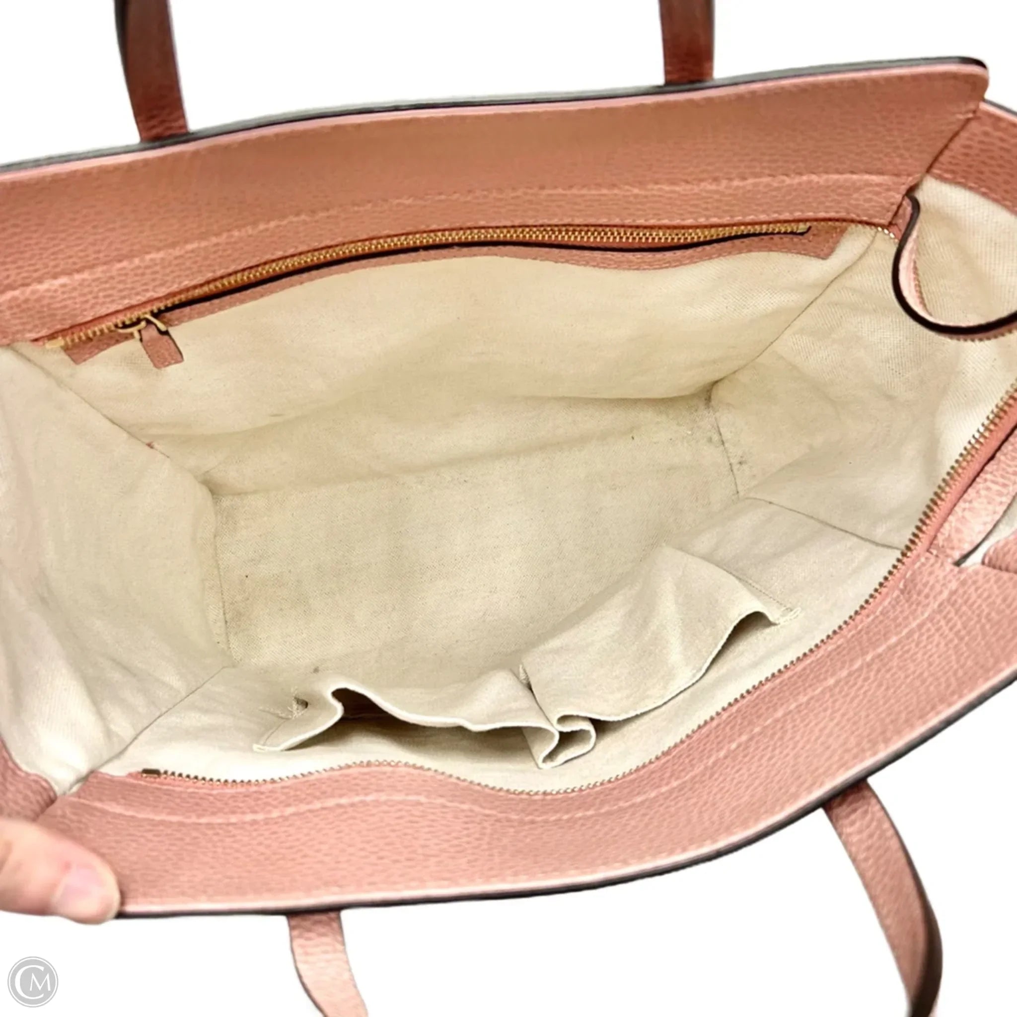 Handbag Luxury Designer By Gucci, Size: Medium