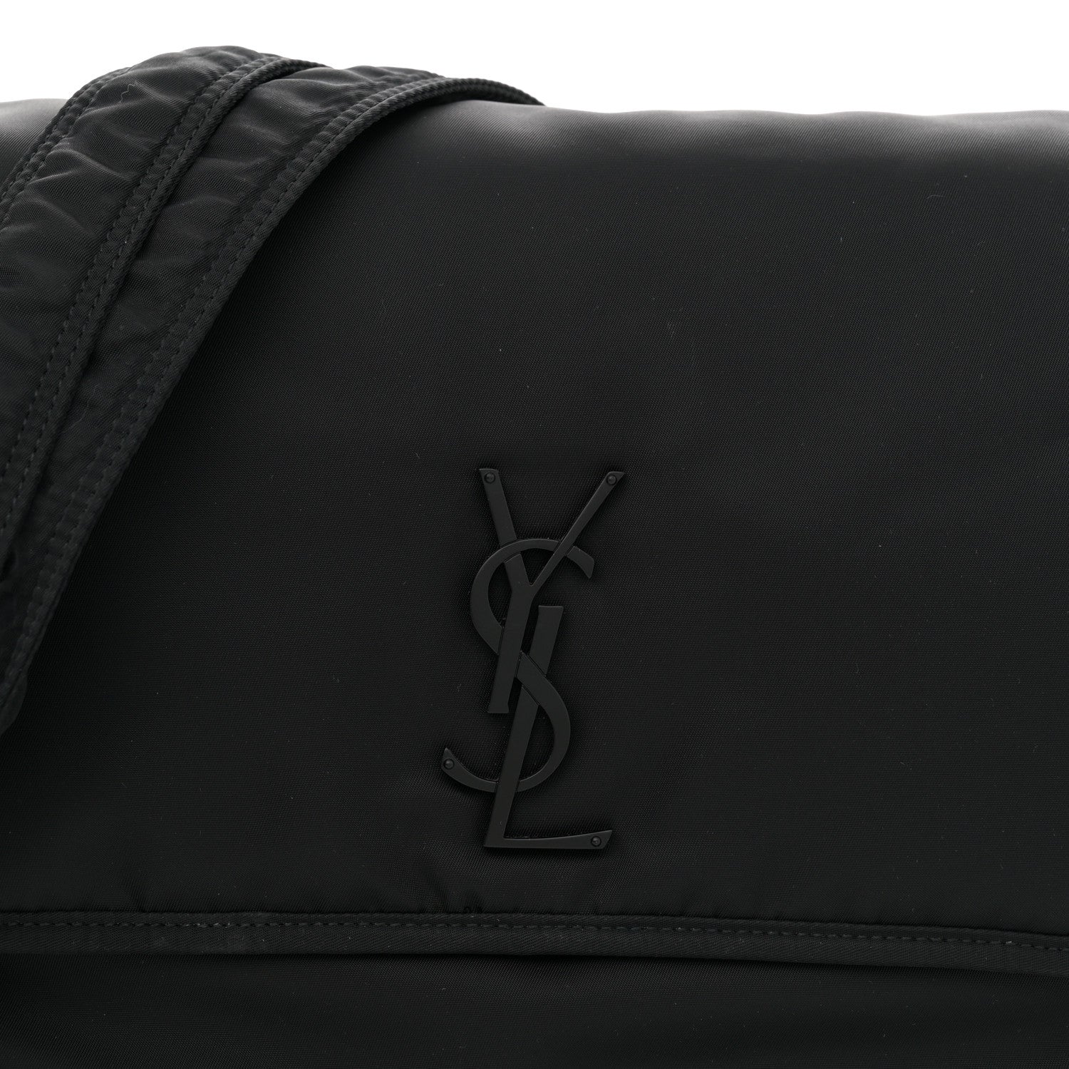 Econyl Nylon Niki Messenger Black