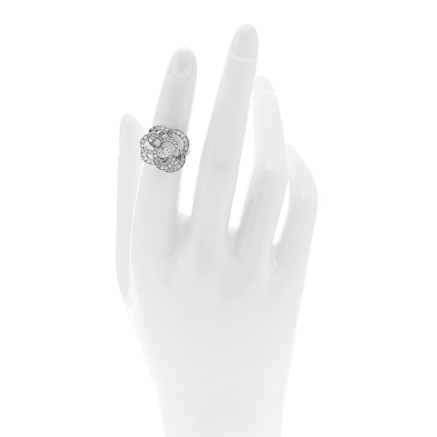 18K White Gold Diamond Fil de Camelia Ring 48 4.5