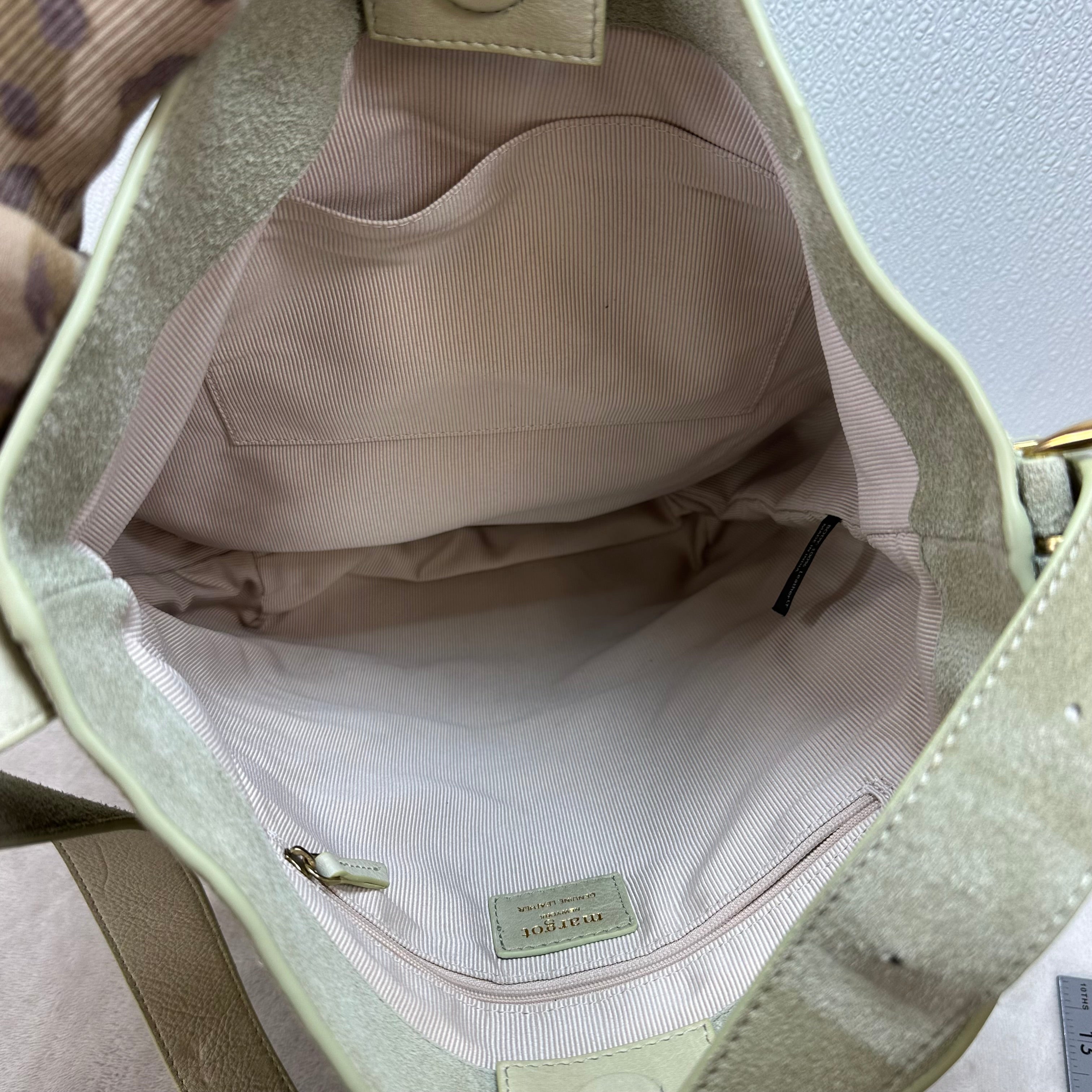 Handbag By Margot, Size: Medium