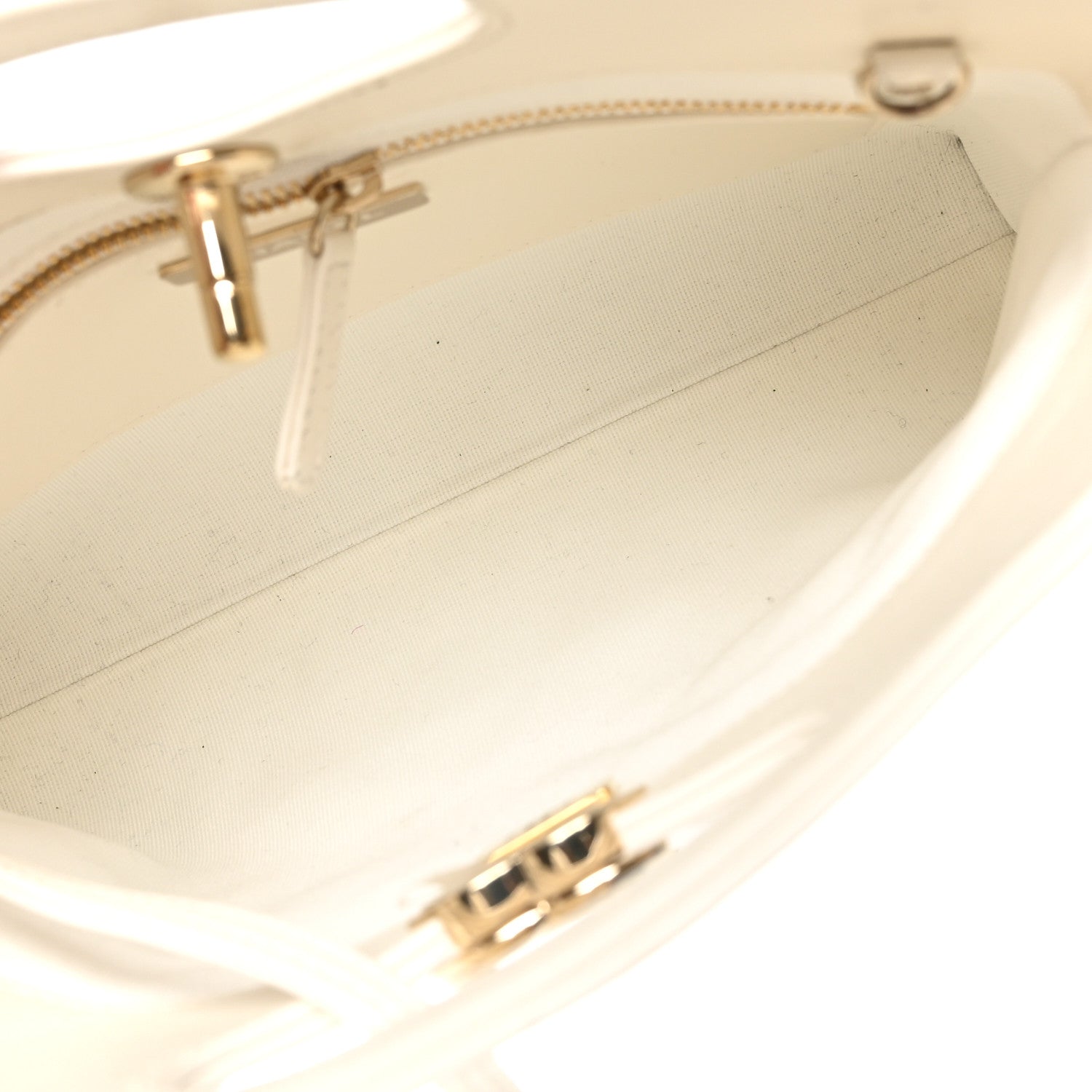 Shiny Lambskin Quilted Mini 31 Shopping Bag White
