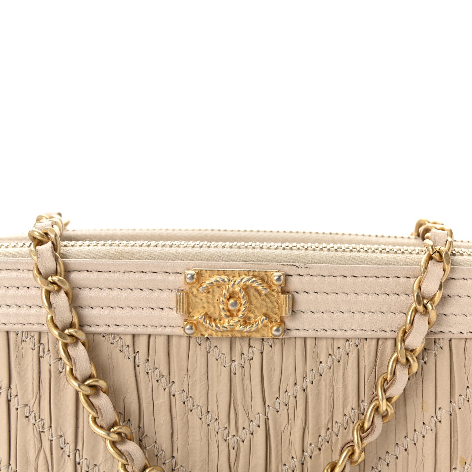 Crumpled Lambskin Chevron Quilted Pleated Small Boy Clutch With Chain Beige
