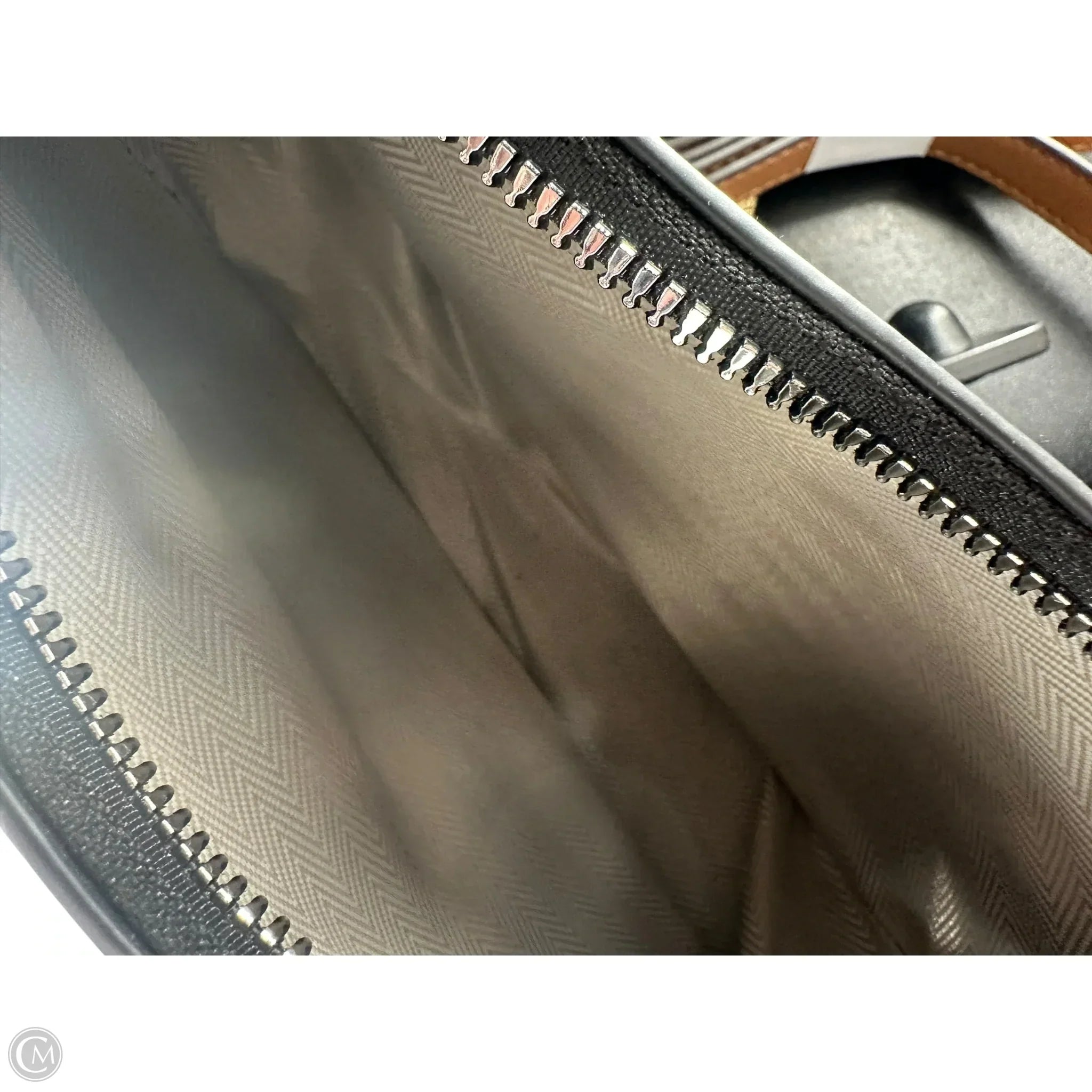 Handbag By Clothes Mentor, Size: Small