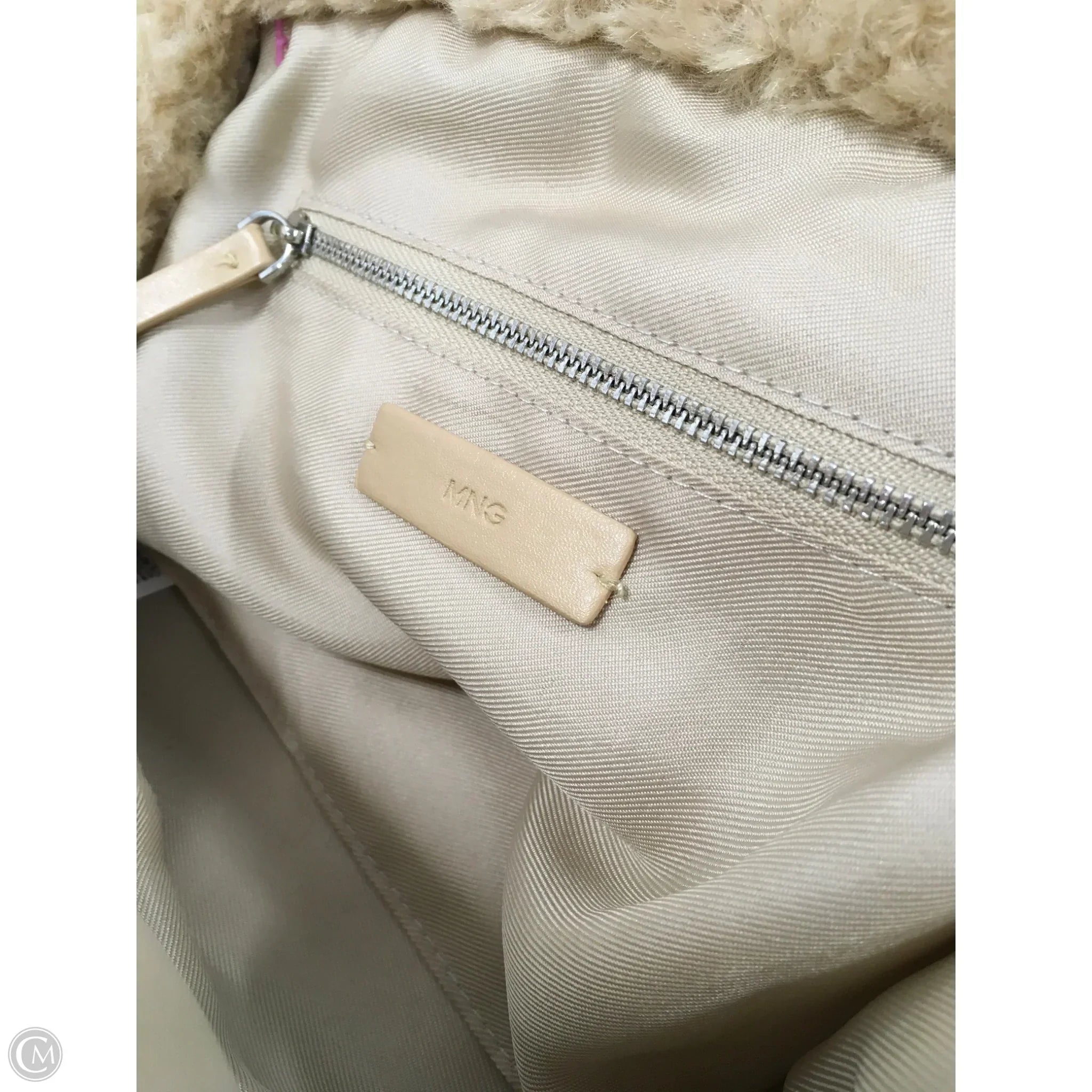 Clutch By Mng, Size: Large