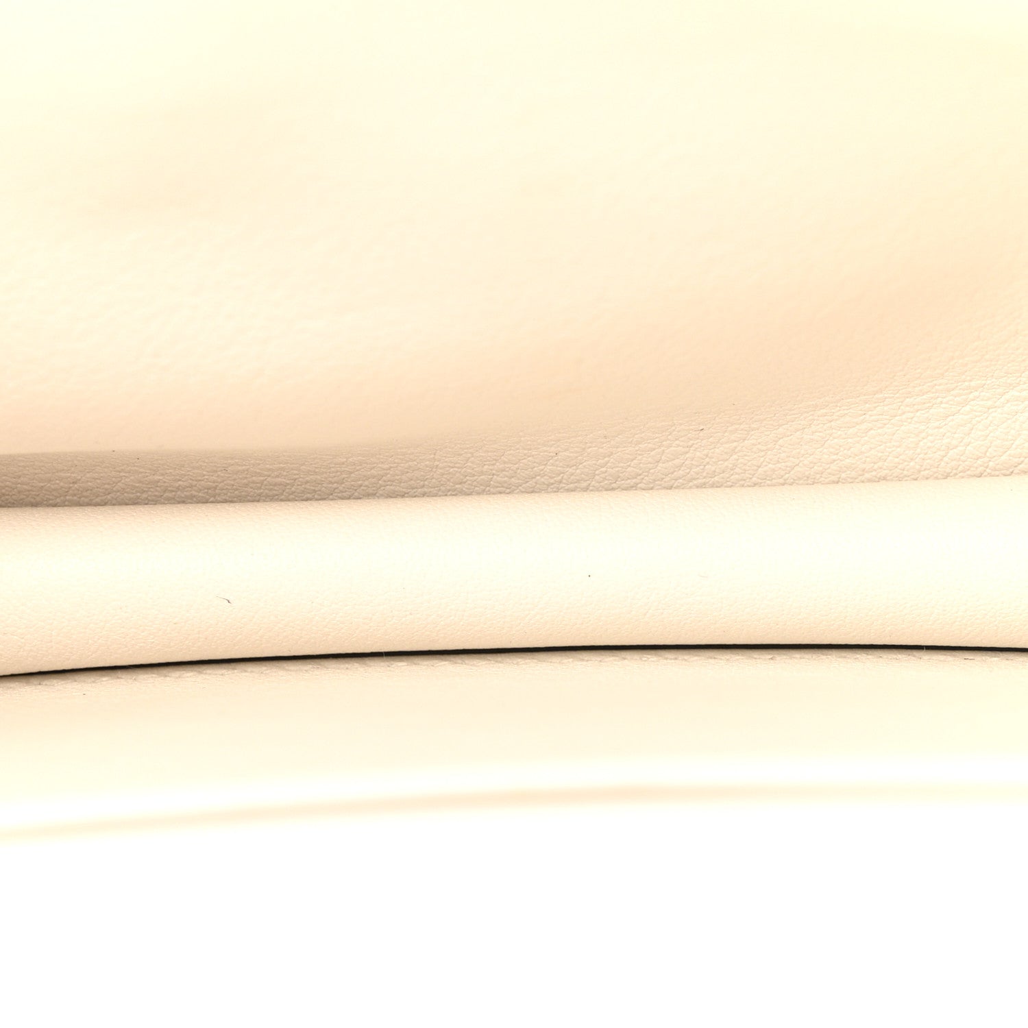 Swift Constance 18 White