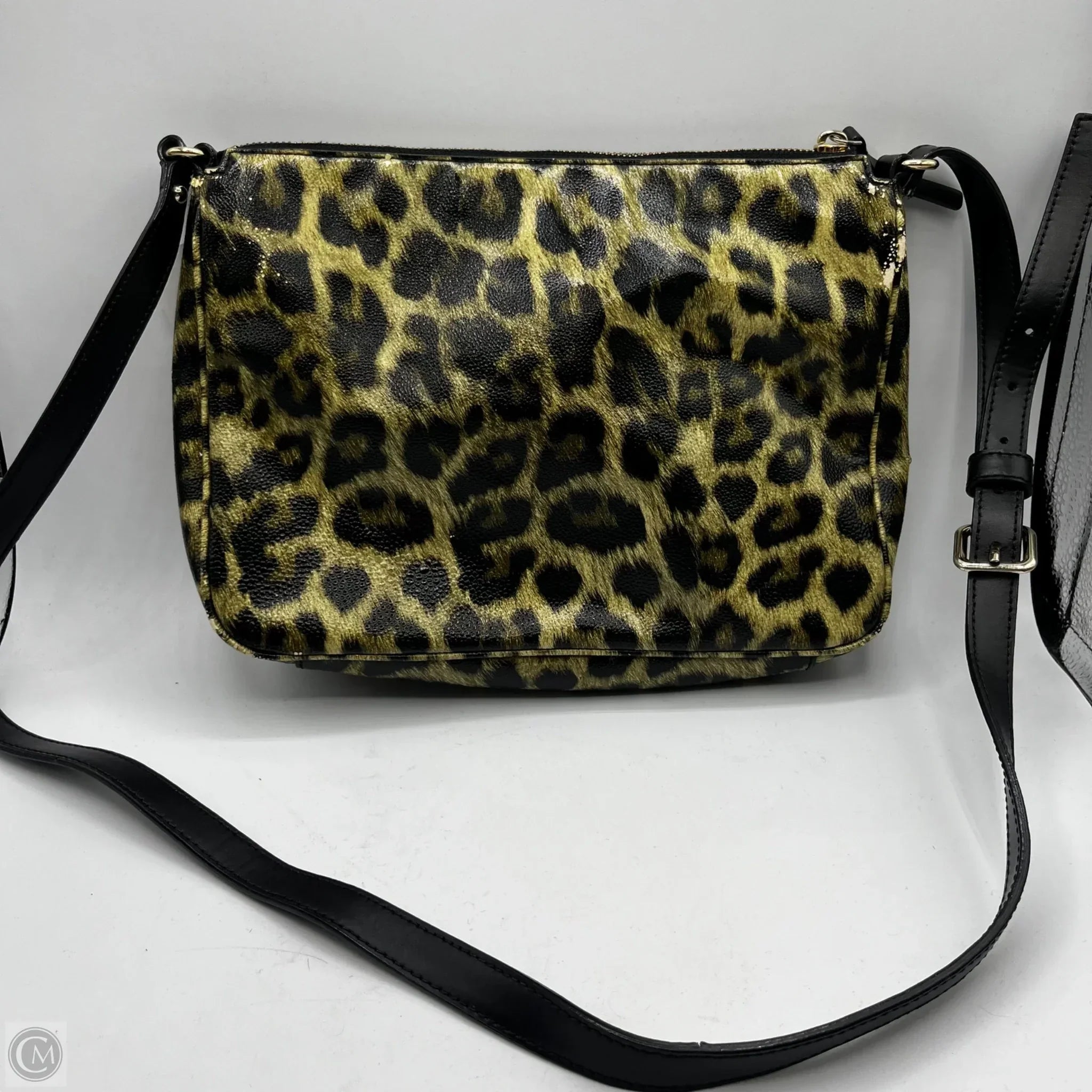 Crossbody Designer By Kate Spade, Size: Medium