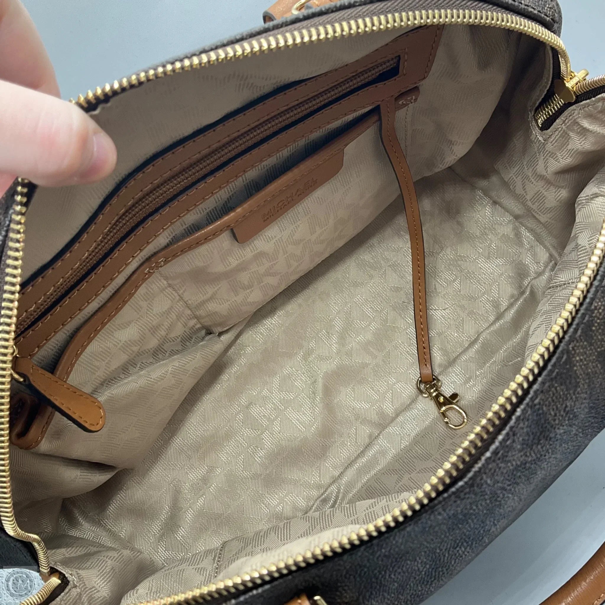 Handbag Designer By Michael Kors, Size: Medium