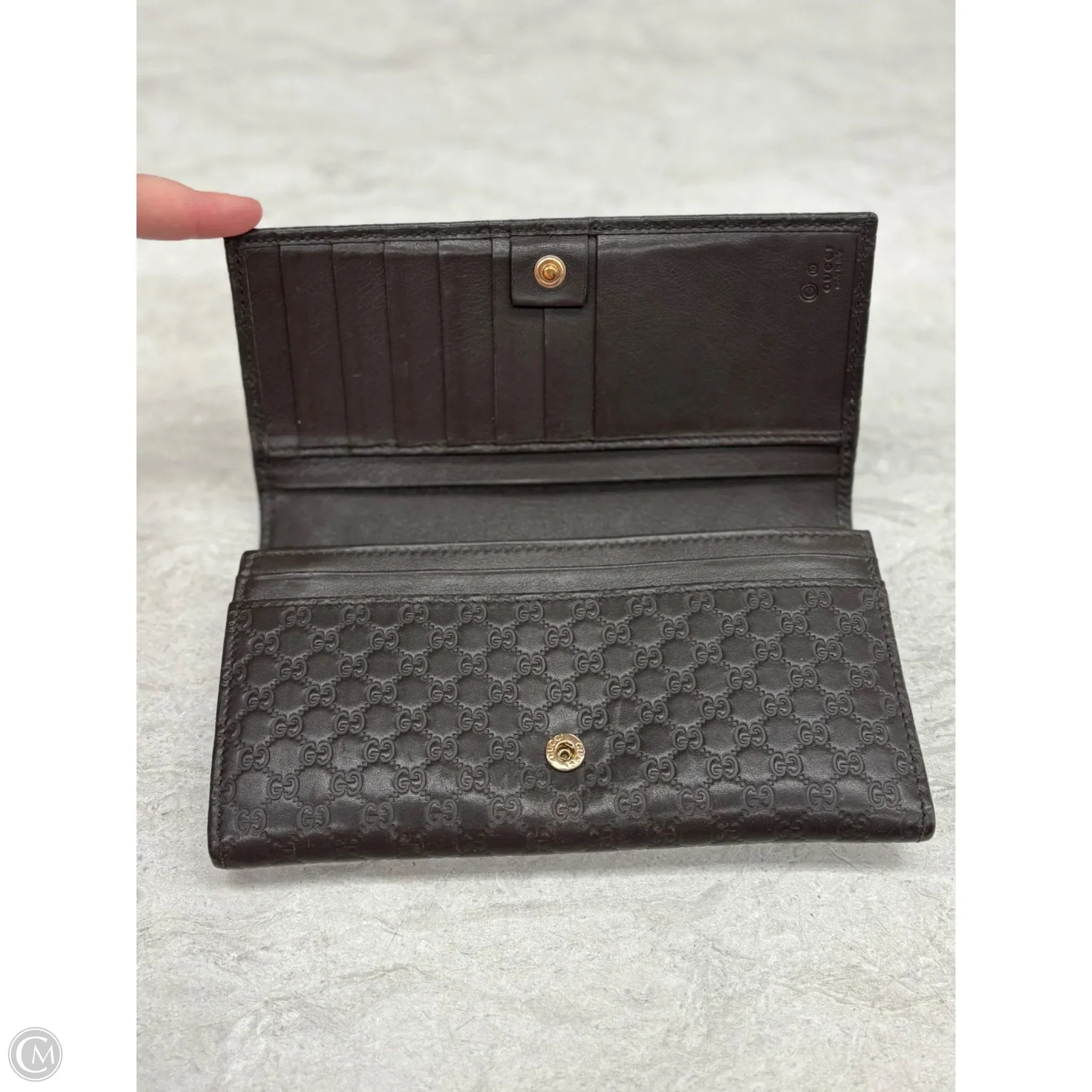 Wallet Luxury Designer By Gucci, Size: Large
