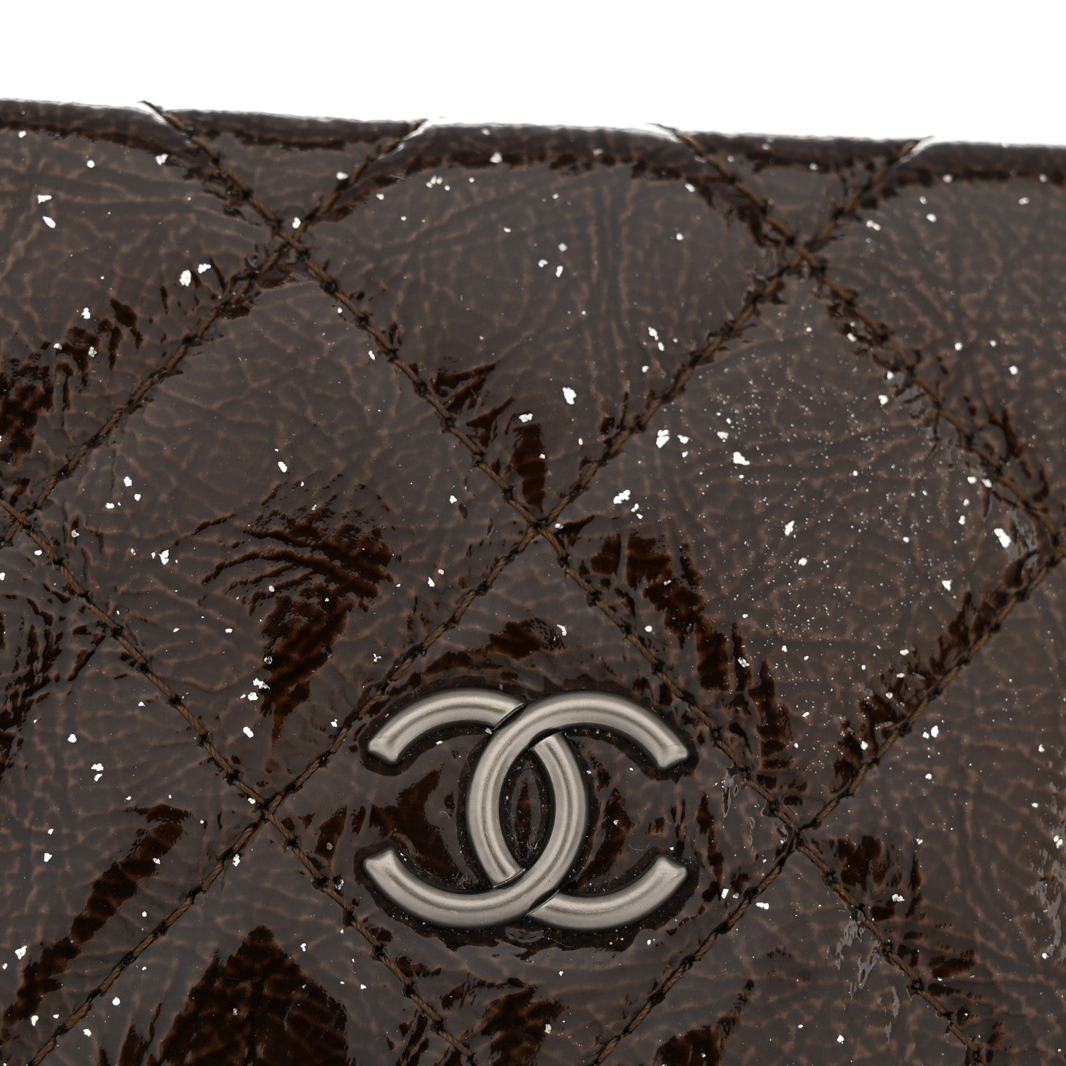 Distressed Patent Quilted Card Holder Dark Brown