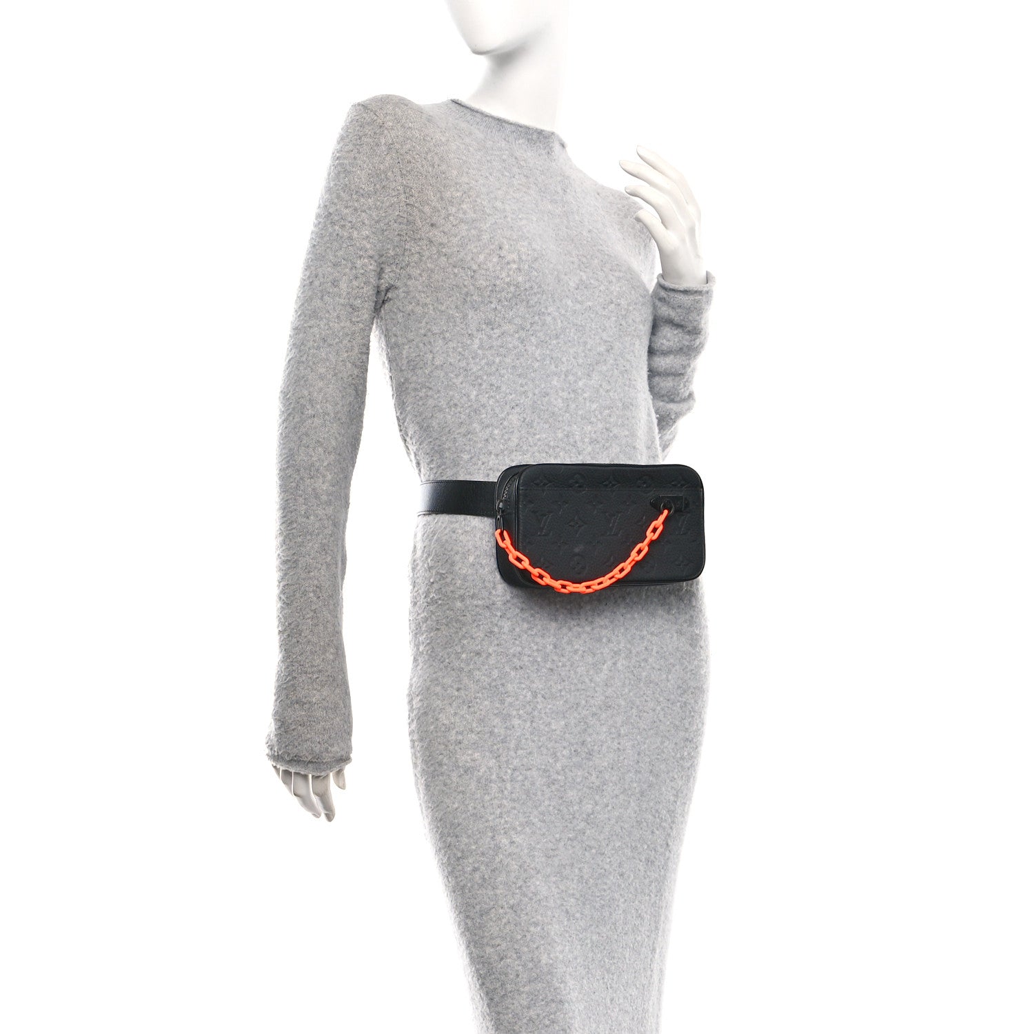 Taurillon Monogram Uniformes Solar Ray Soft Pochette Volga Belt Bag Black