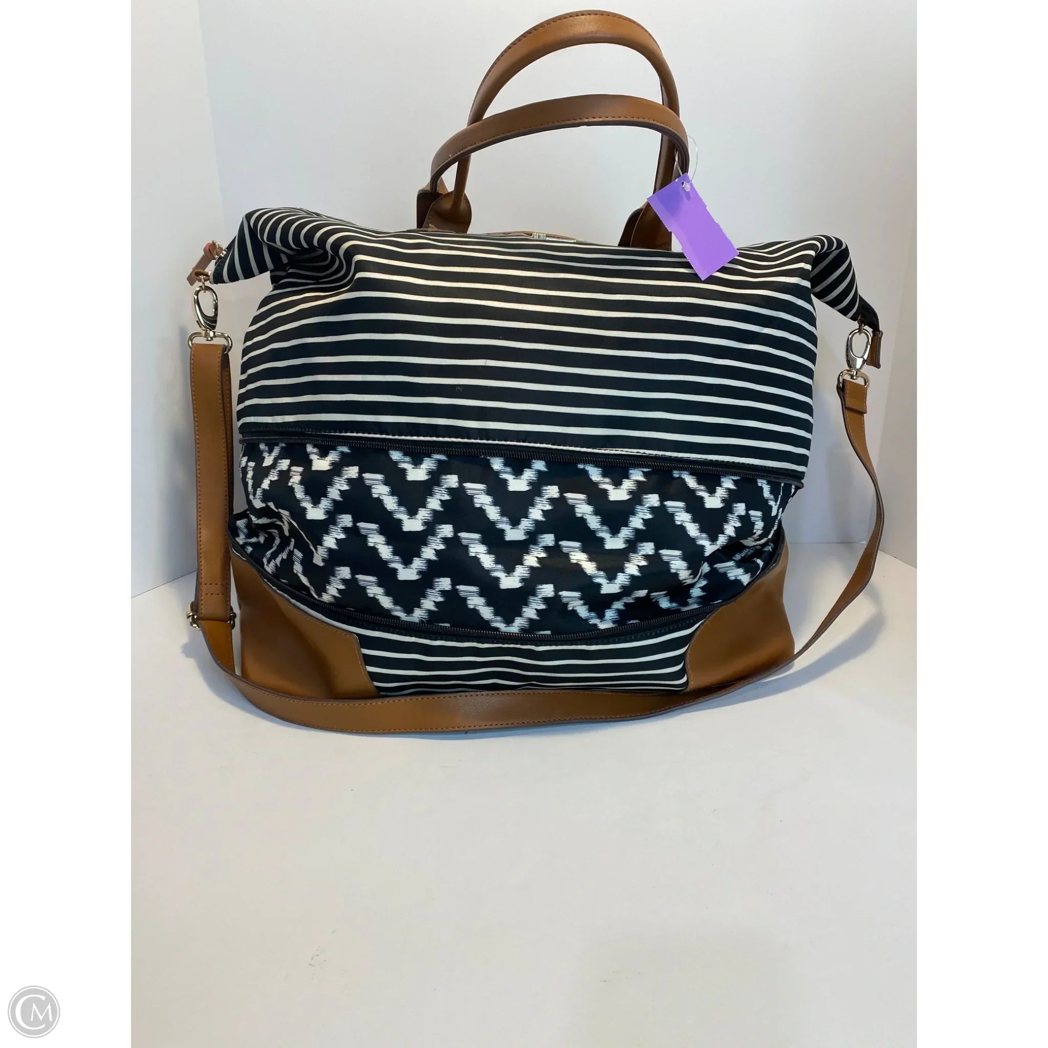 Tote By Clothes Mentor, Size: Large
