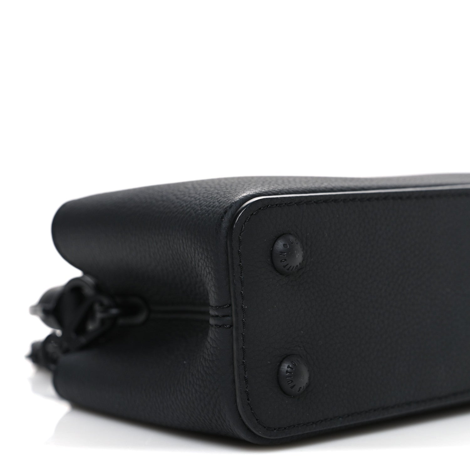 Matte Taurillon Capucines East West Mini All Black