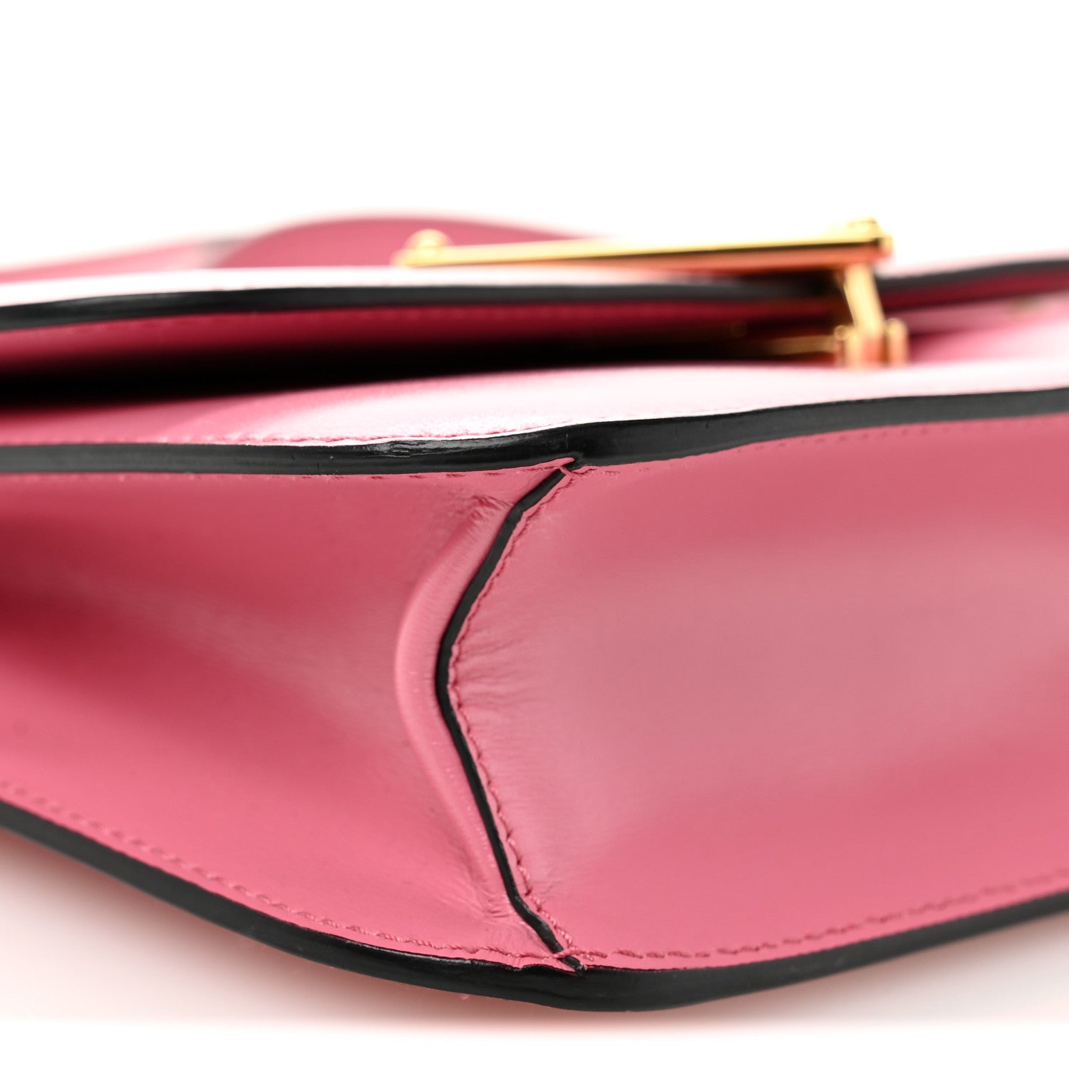 Box Calfskin Triangle Embleme Flap Shoulder Bag Begonia