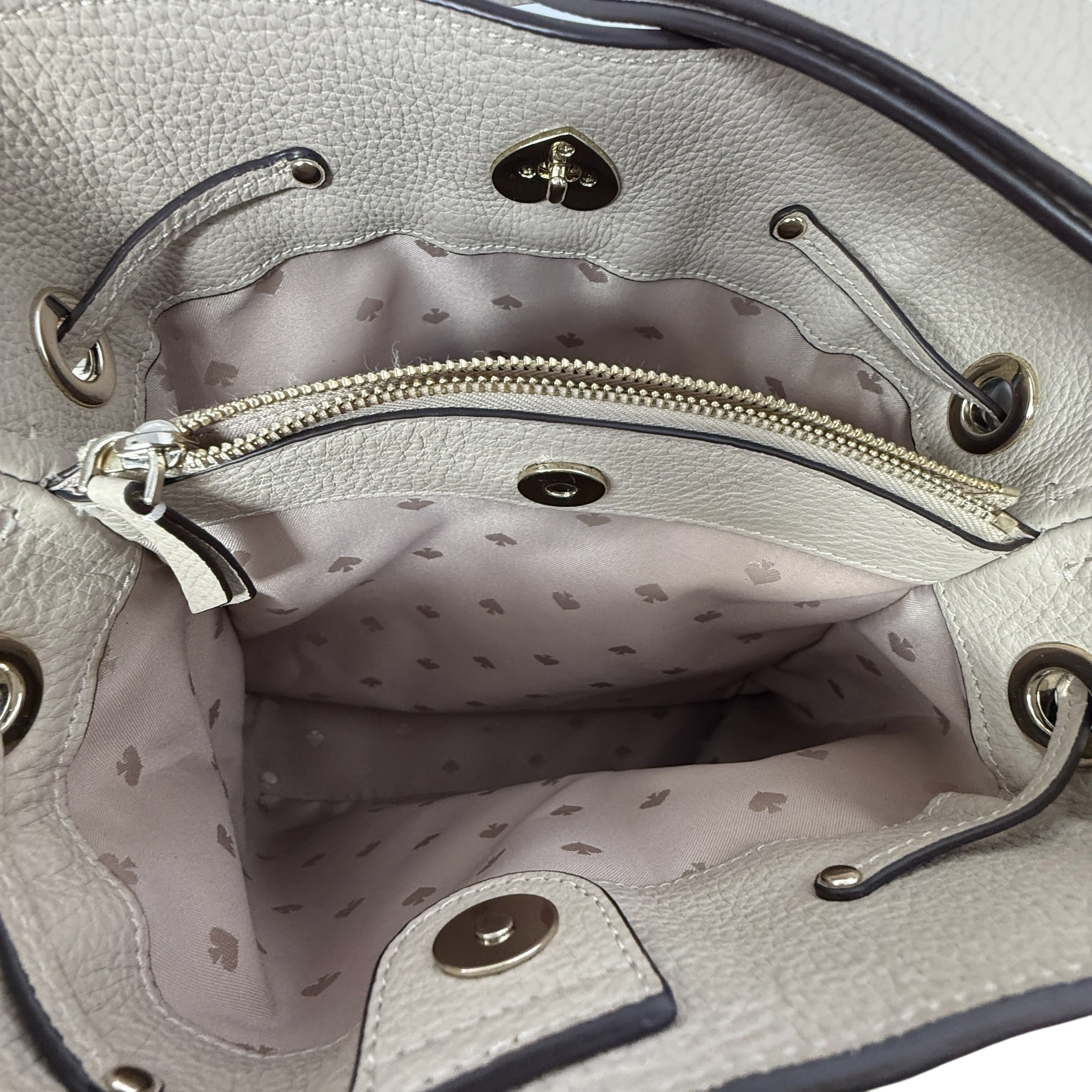 Marti Faux Shearling Large Bucket Bag. Designer By Kate Spade, Size: Medium