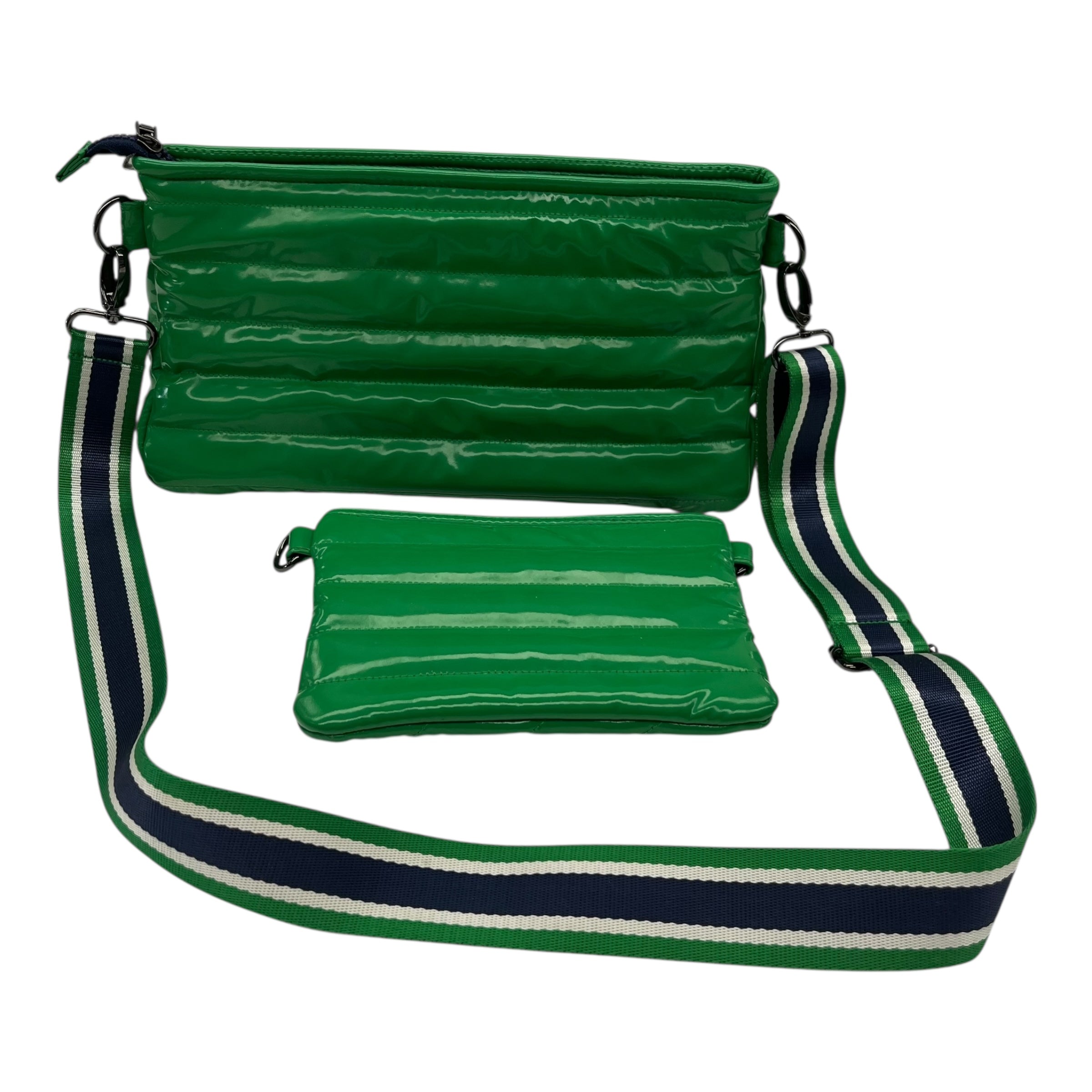 Crossbody By Think Royln In Green, Size:Medium