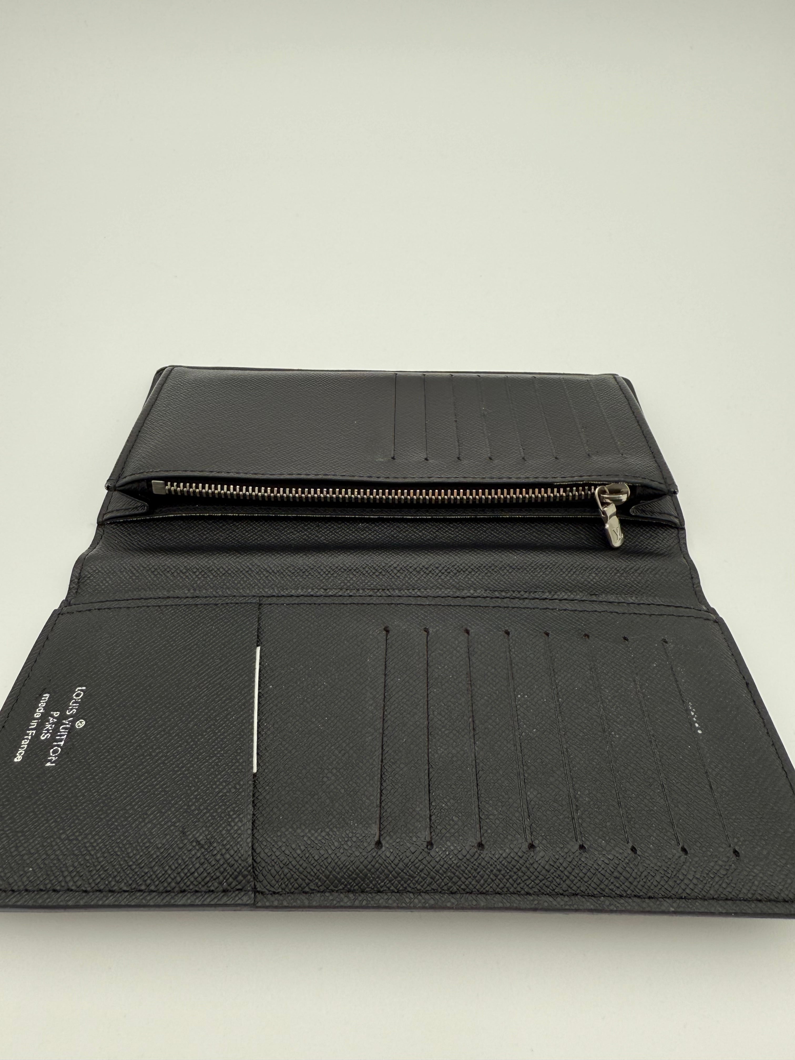 Wallet Luxury Designer By Louis Vuitton In Black & Grey, Size:Large