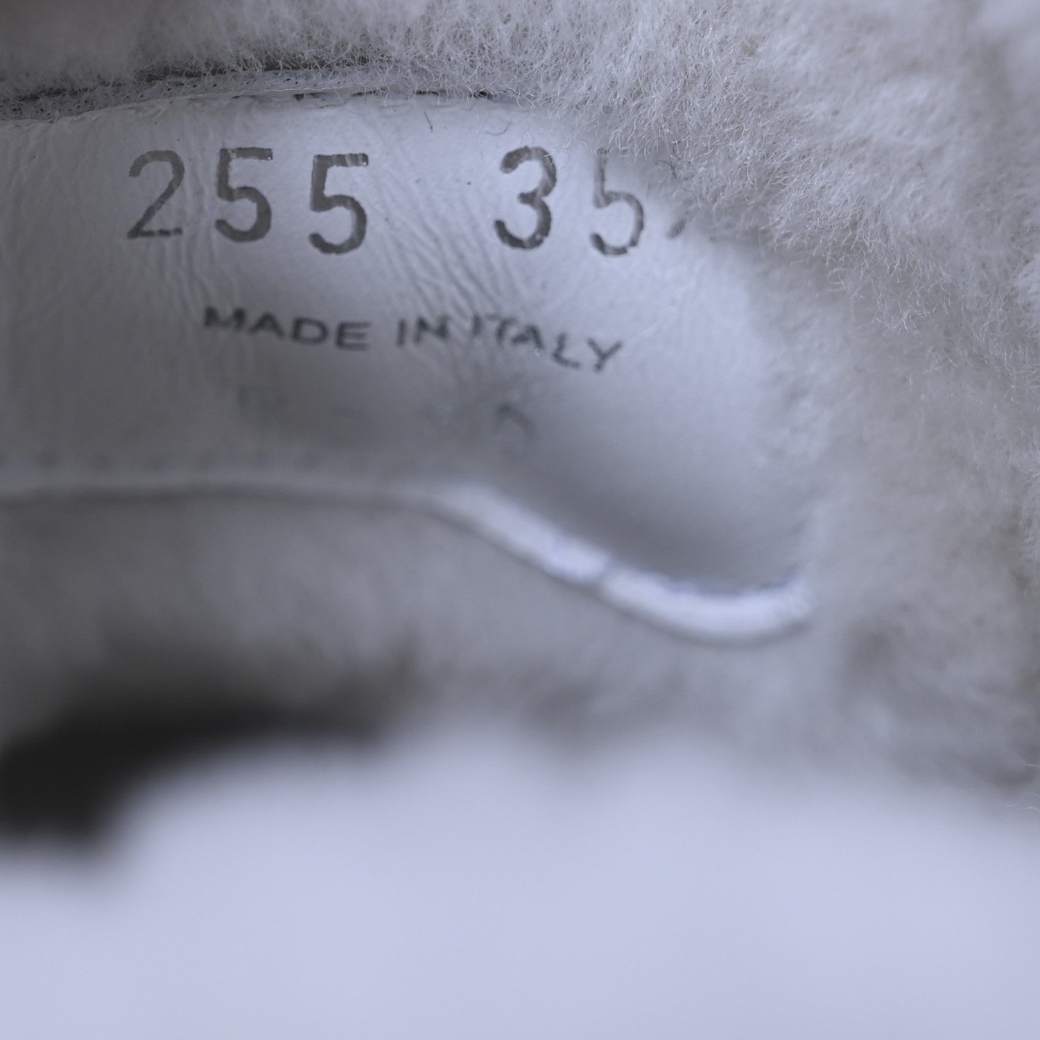 Spazzolato Rois Nylon Shearling Metal Triangle Logo Monolith Pouch Pocket 55mm Boots 35.5 White
