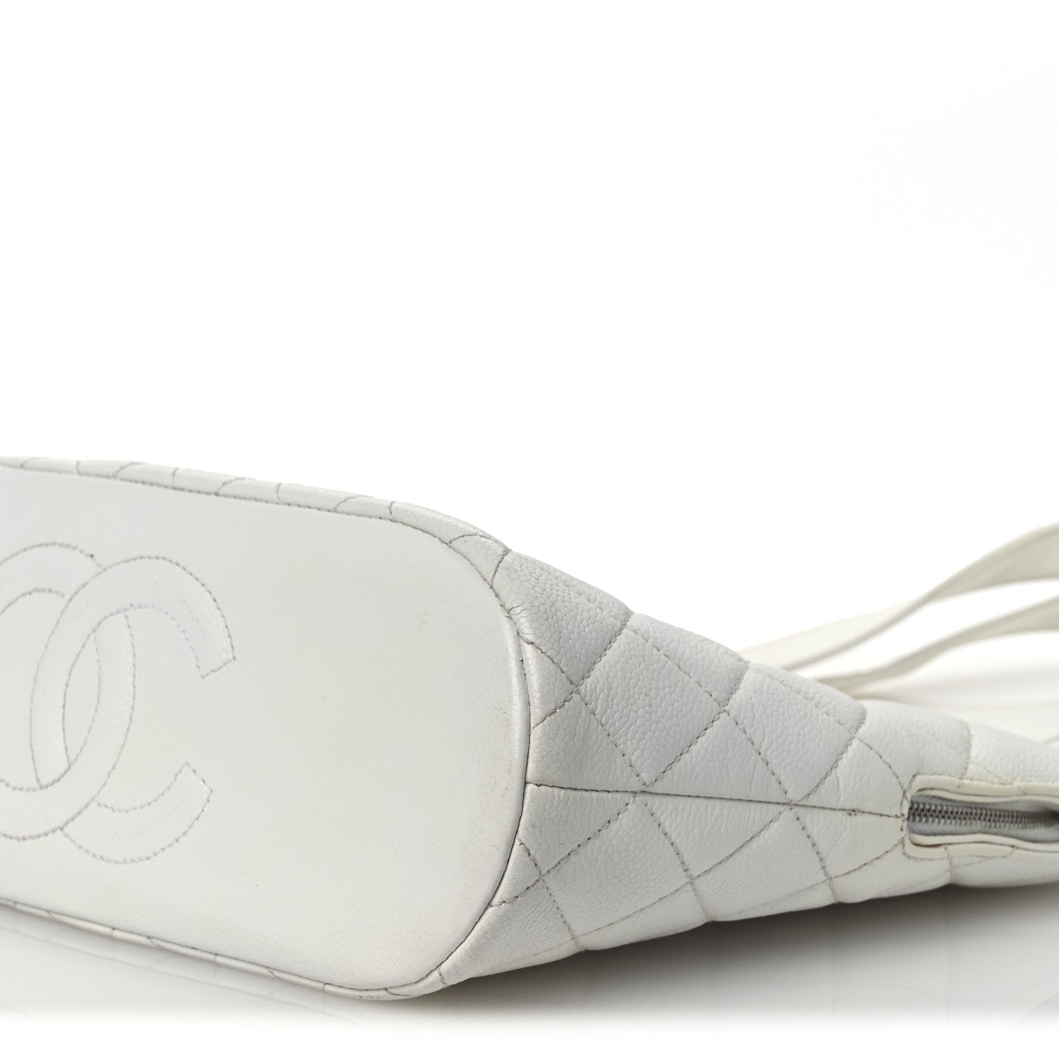 Caviar Quilted Shoulder Bag White