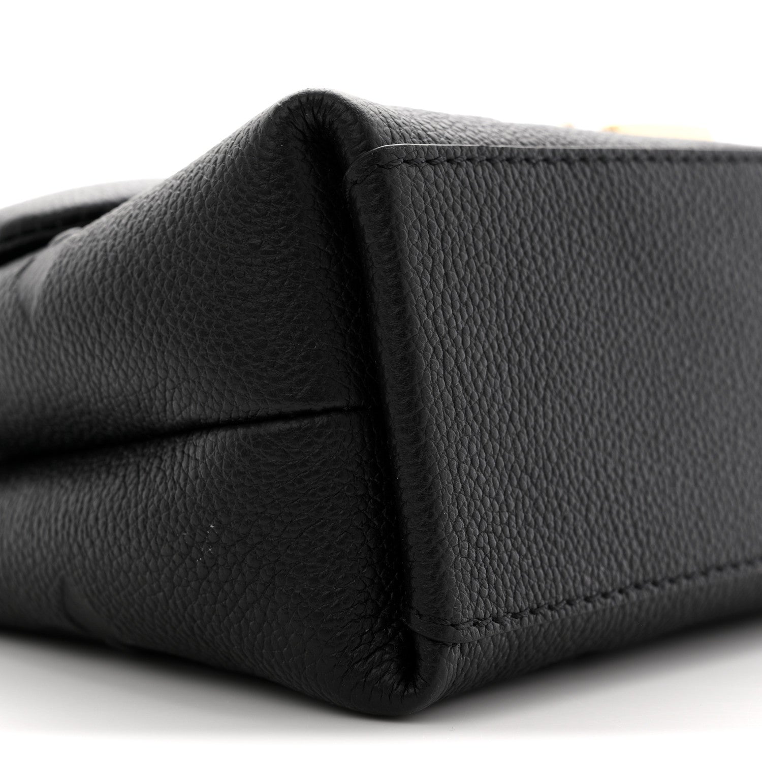 Empreinte Monogram Giant Madeleine BB Black