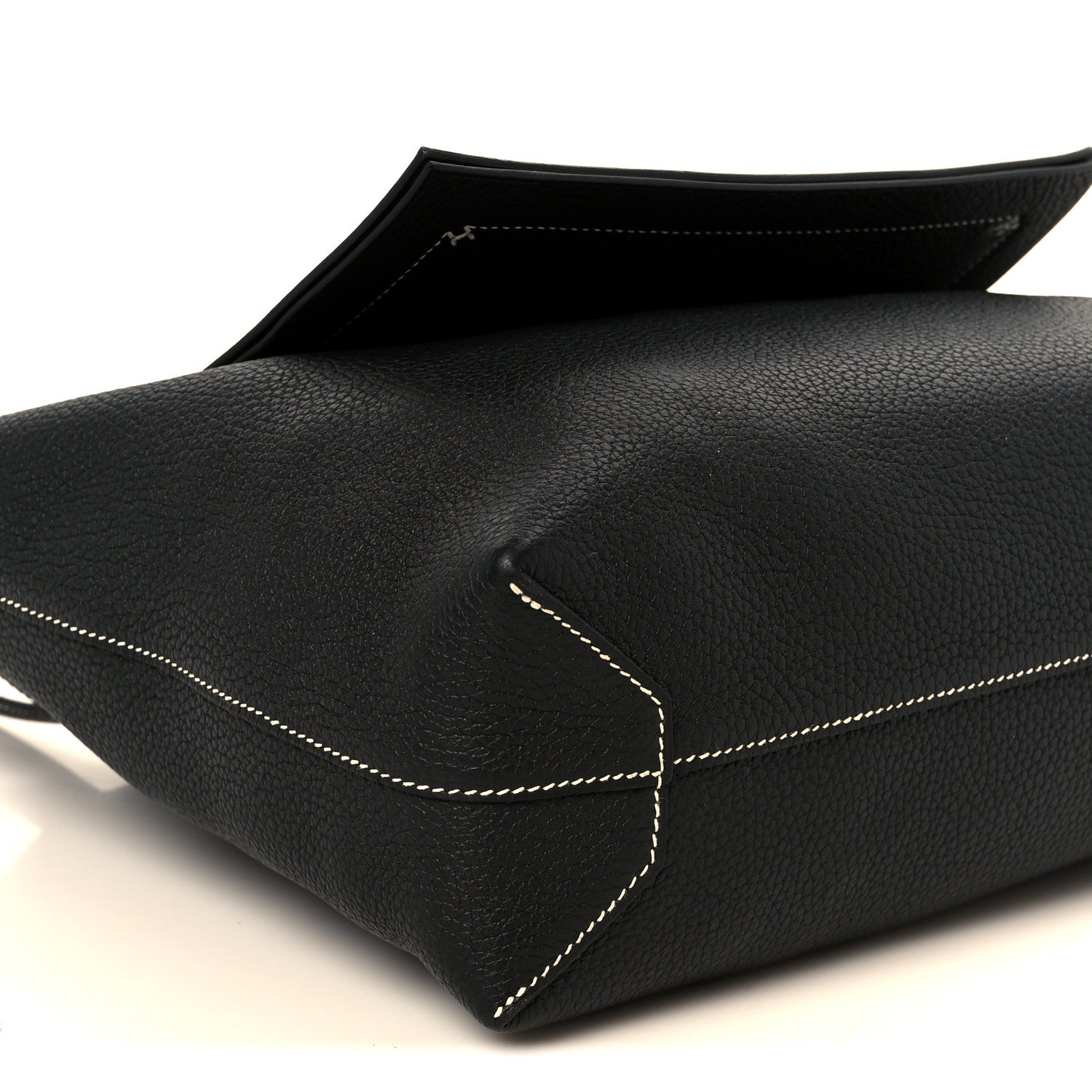 Taurillon Clemence Cabasellier 31 Black