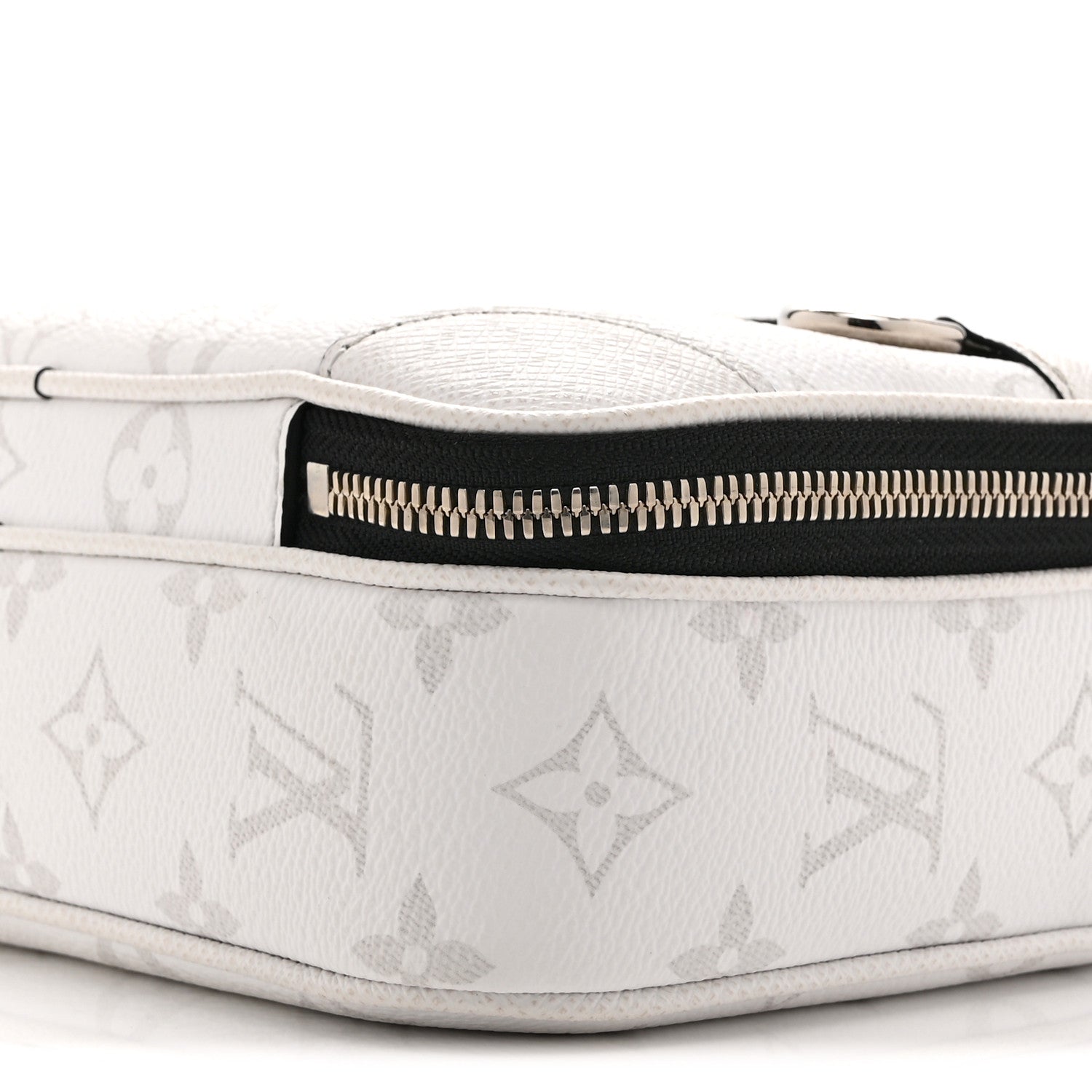 Taiga Monogram Alpha Messenger Optic White