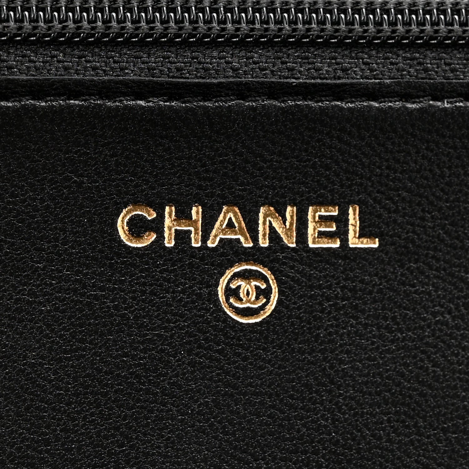 Lambskin Quilted CC Pearl Crush Wallet on Chain WOC Black