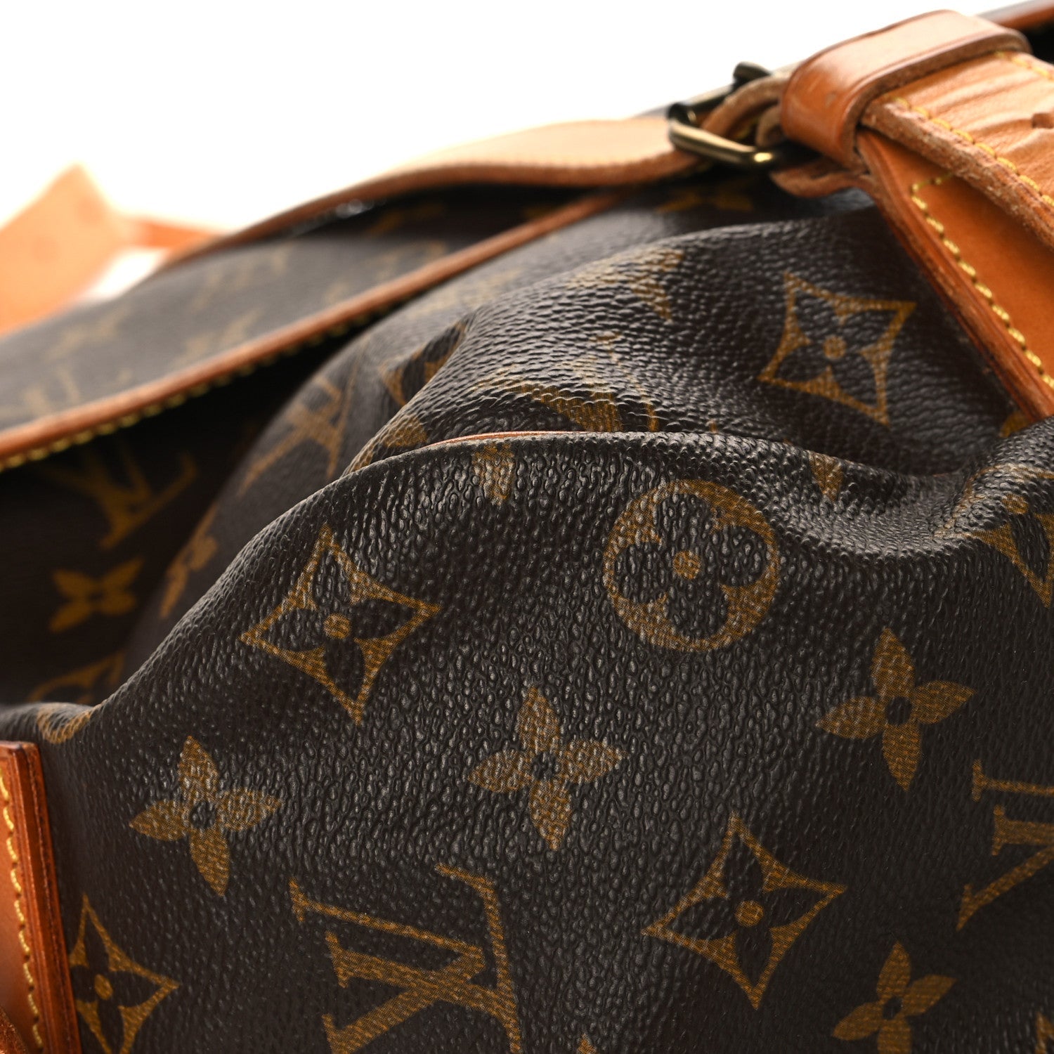 Monogram Saumur 43