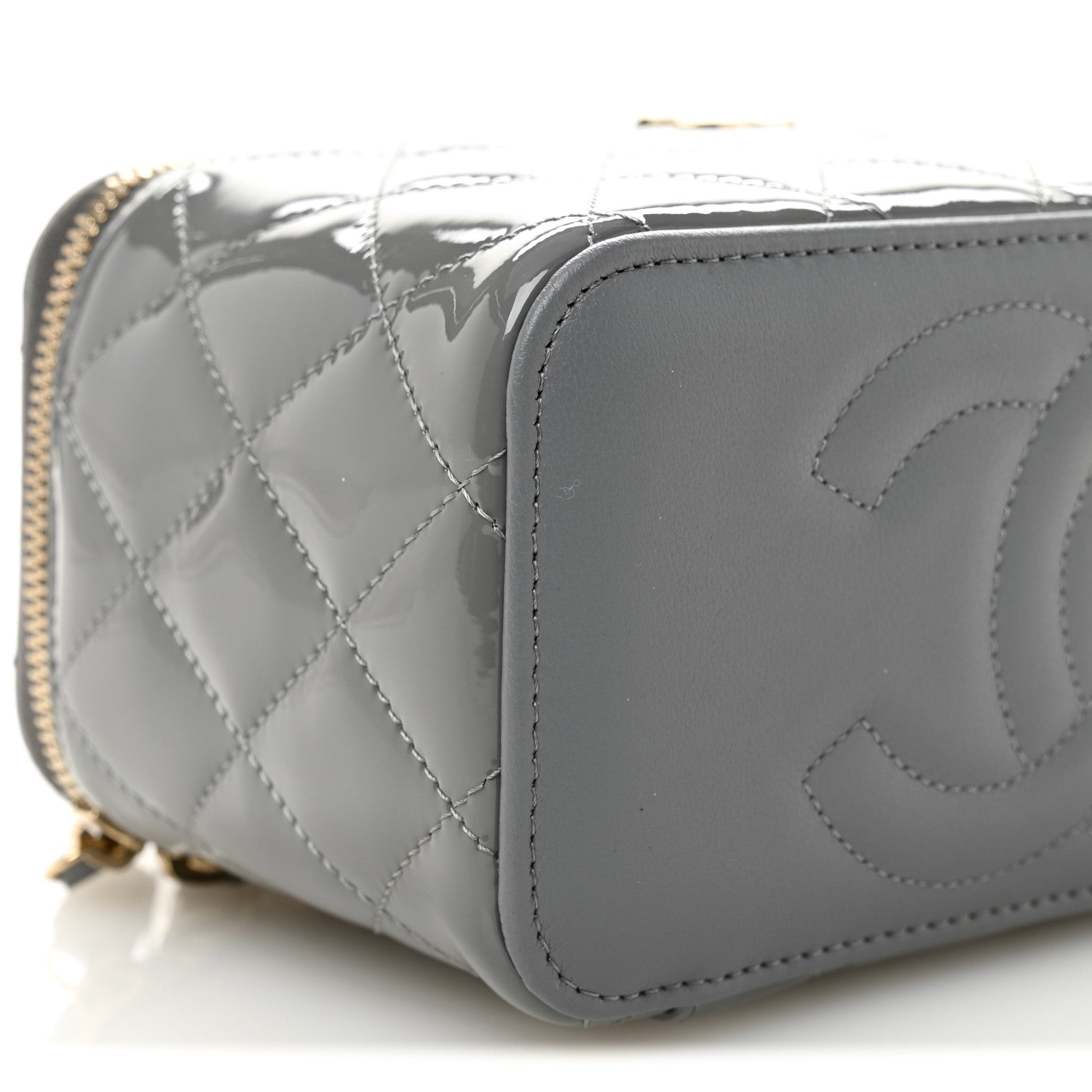 Patent Quilted Quilted Small Top Handle Vanity Case With Chain Grey