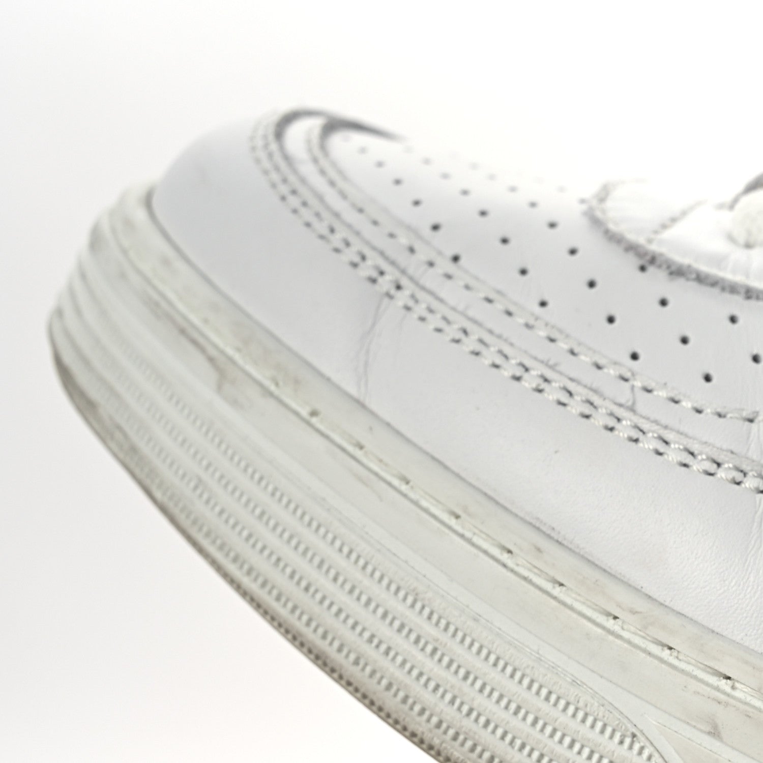 Calfskin Womens CC Sneakers 39.5 White