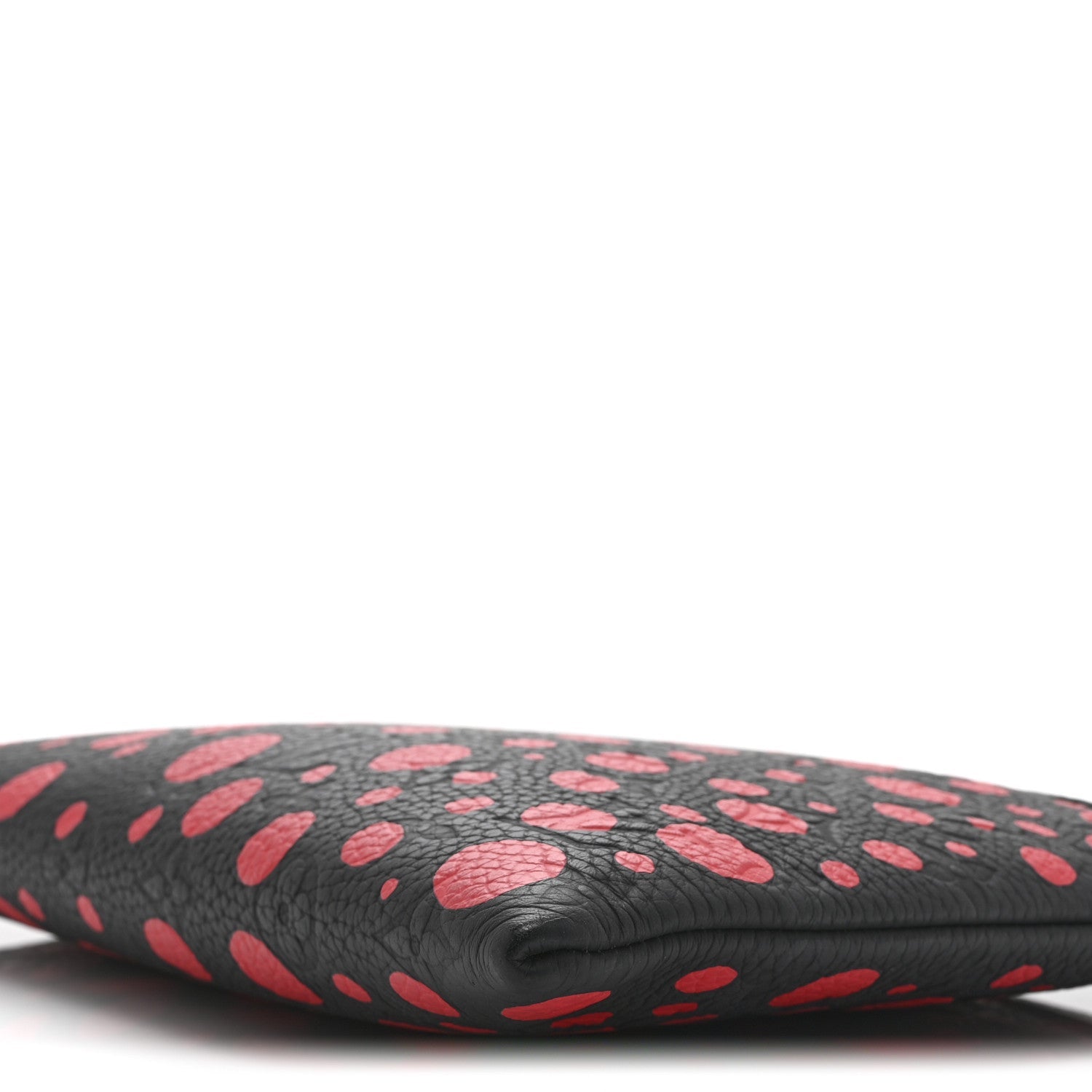 LV X YK Taurillon Monogram Pochette To-Go Black Red