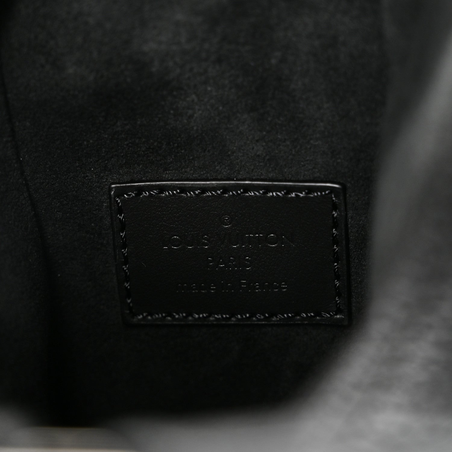 Calfskin Side Trunk MM Black