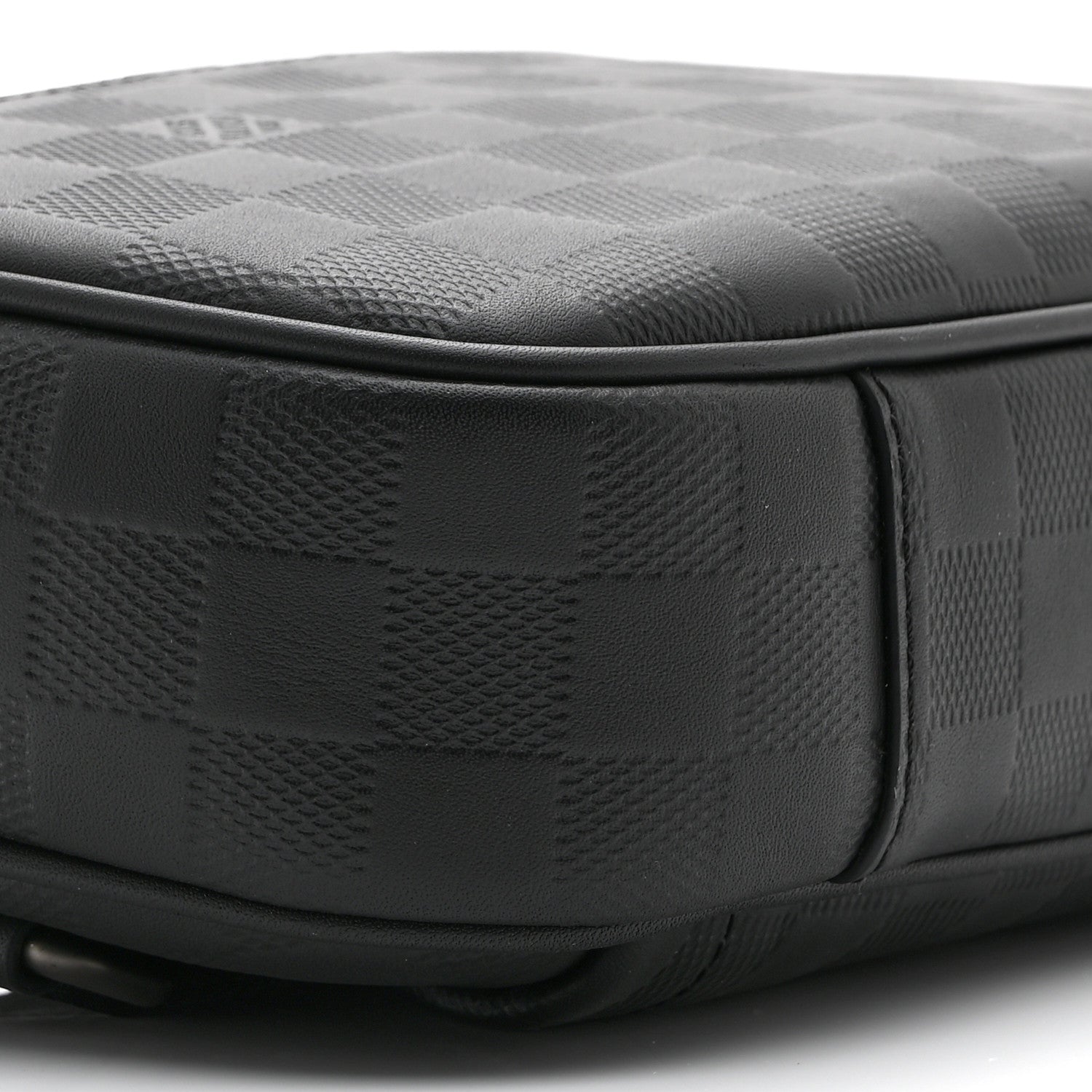Damier Infini Ambler Onyx