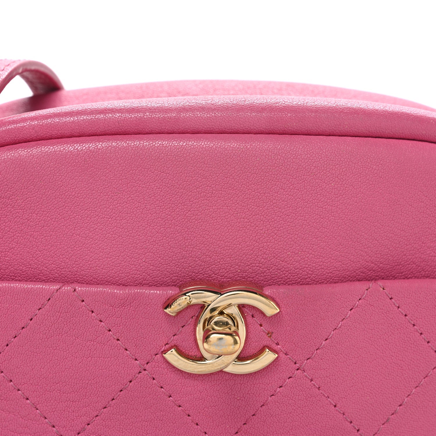 Goatskin Quilted Small Casual Trip Camera Case Dark Pink