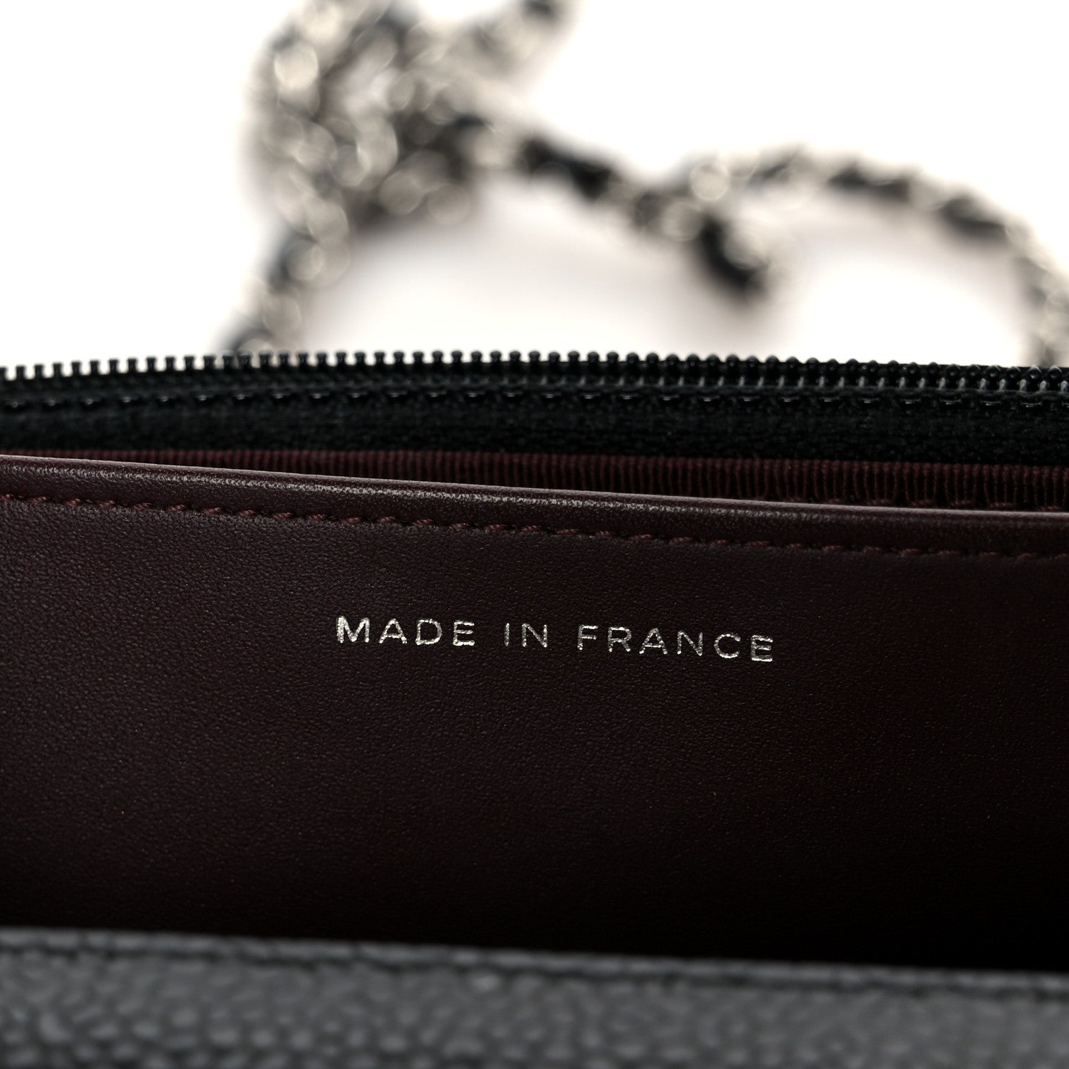 Caviar Quilted Wallet on Chain WOC Black