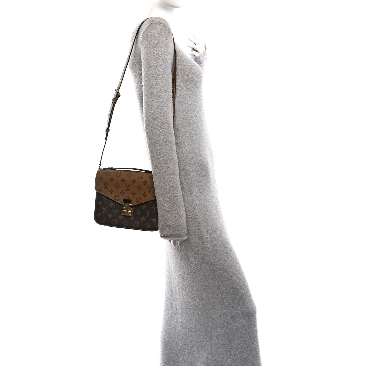 Reverse Monogram Pochette Metis