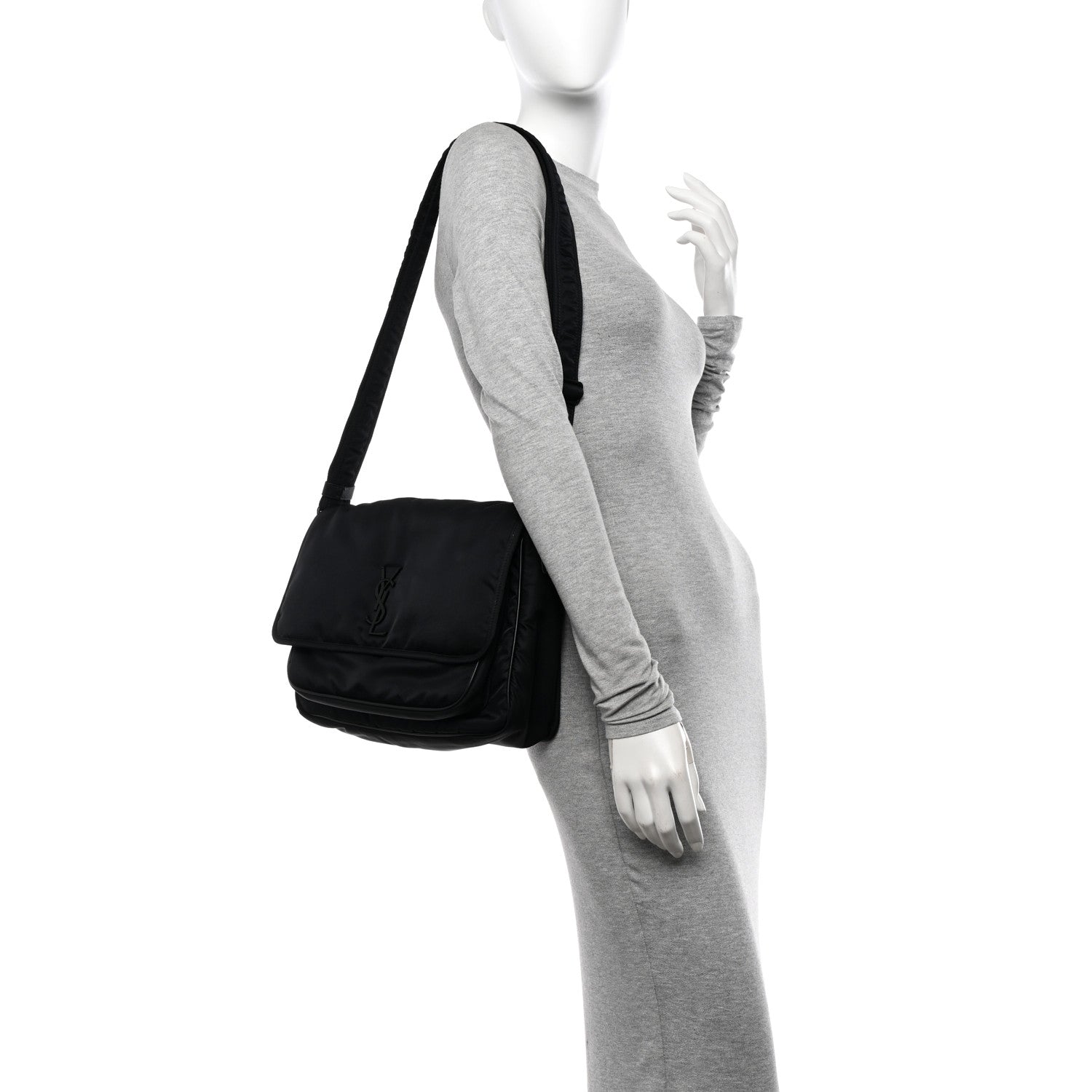Econyl Nylon Niki Messenger Black