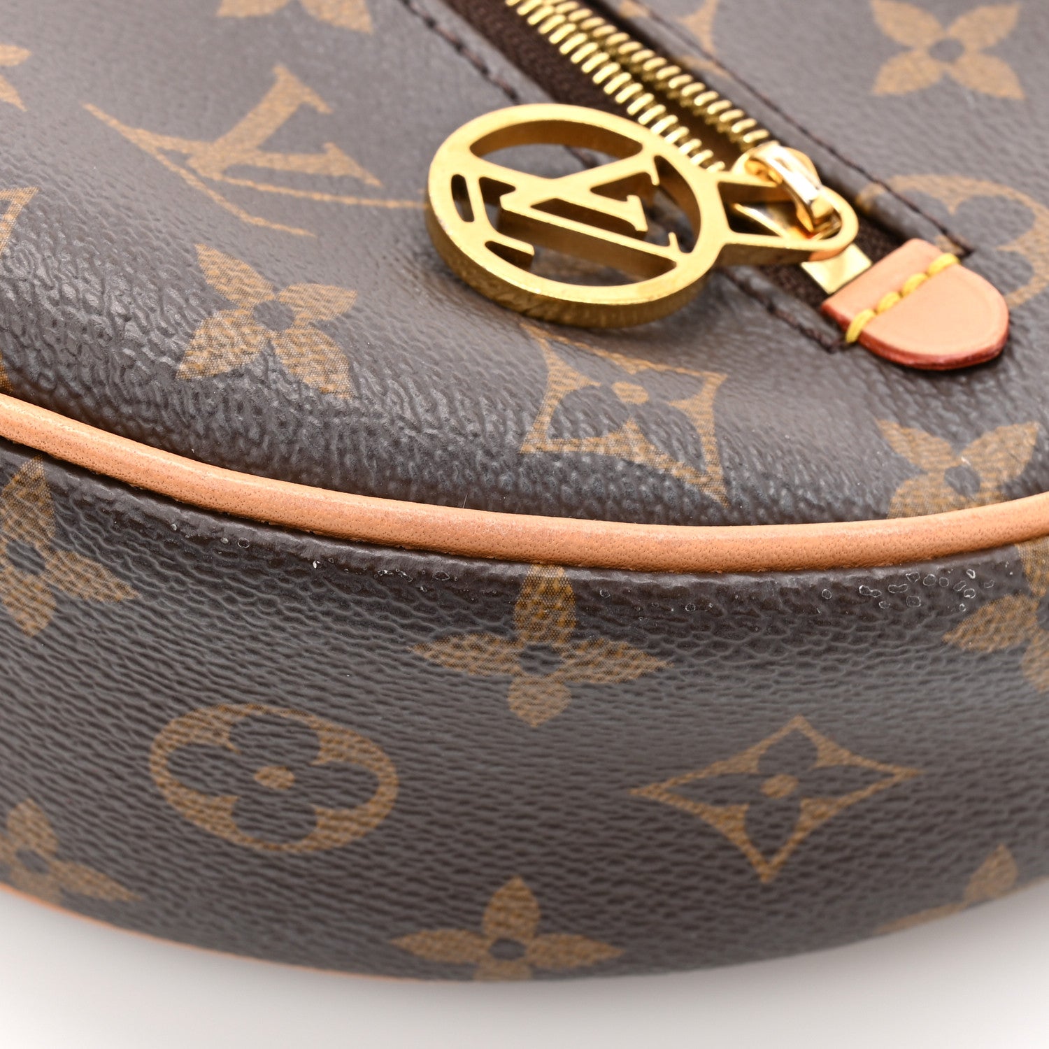 Monogram Loop